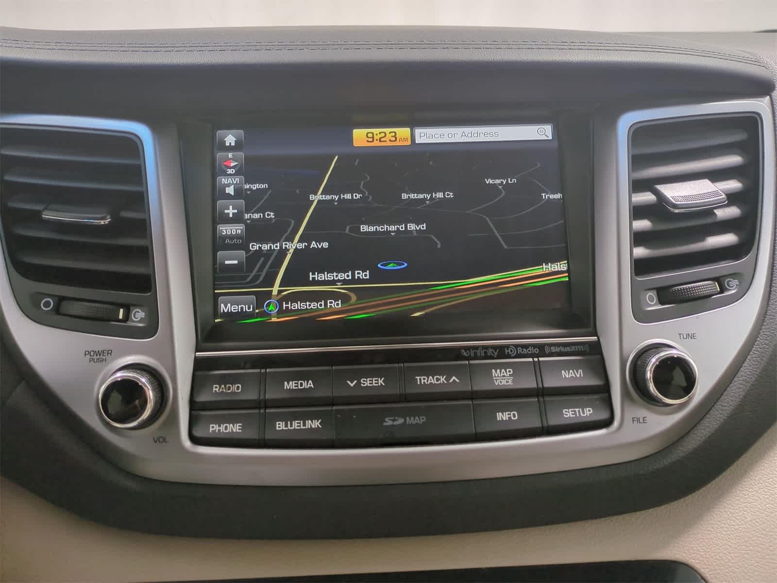 Thumbnail: 2017 Hyundai Tucson - 31