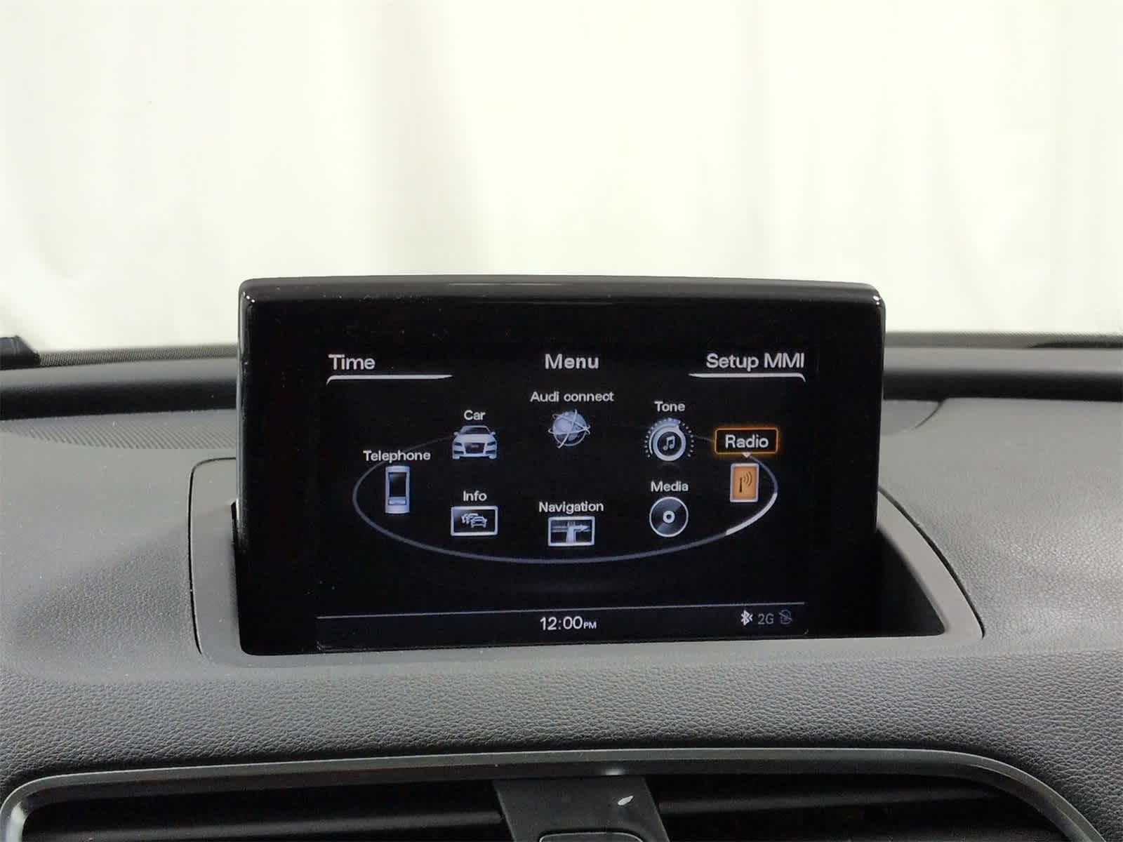 Thumbnail: 2016 Audi Q3 - 29