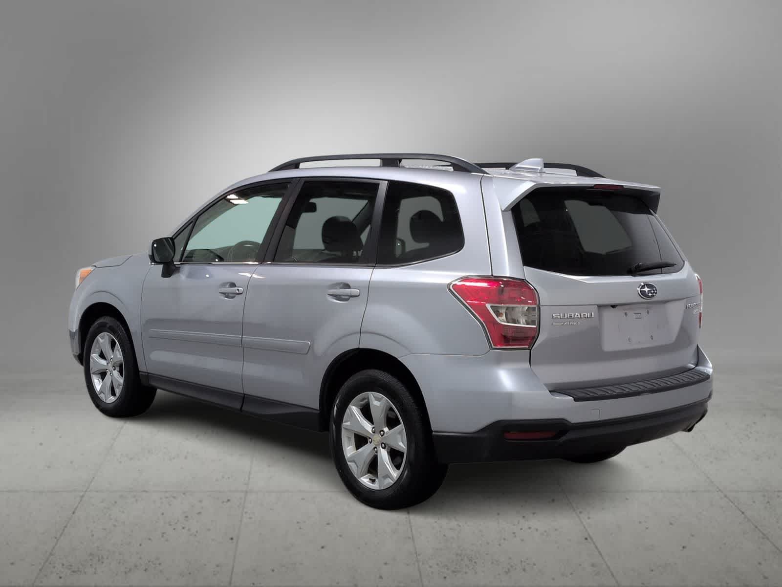 Thumbnail: 2016 Subaru Forester - 6
