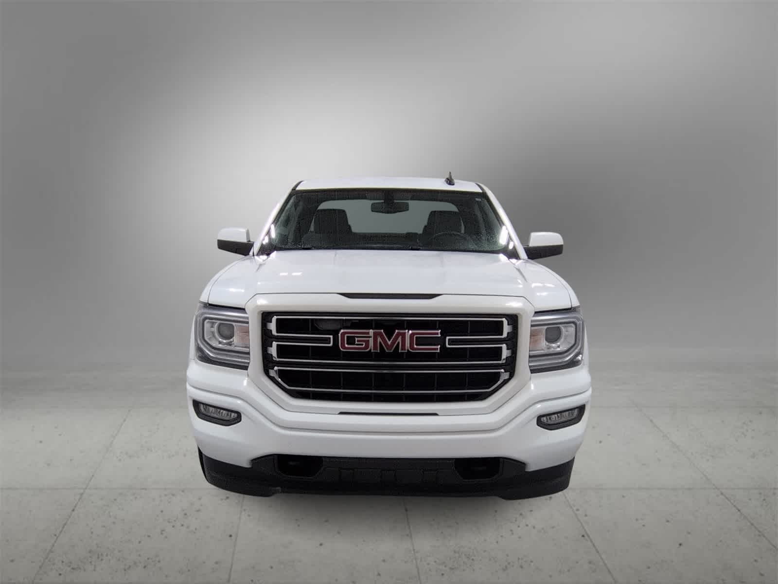 Thumbnail: 2017 GMC Sierra 1500 - 3