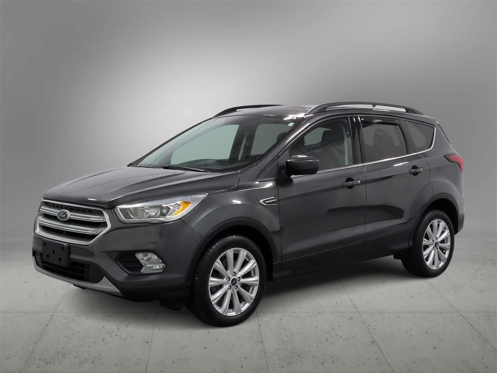 2019 Ford Escape SEL photo 4