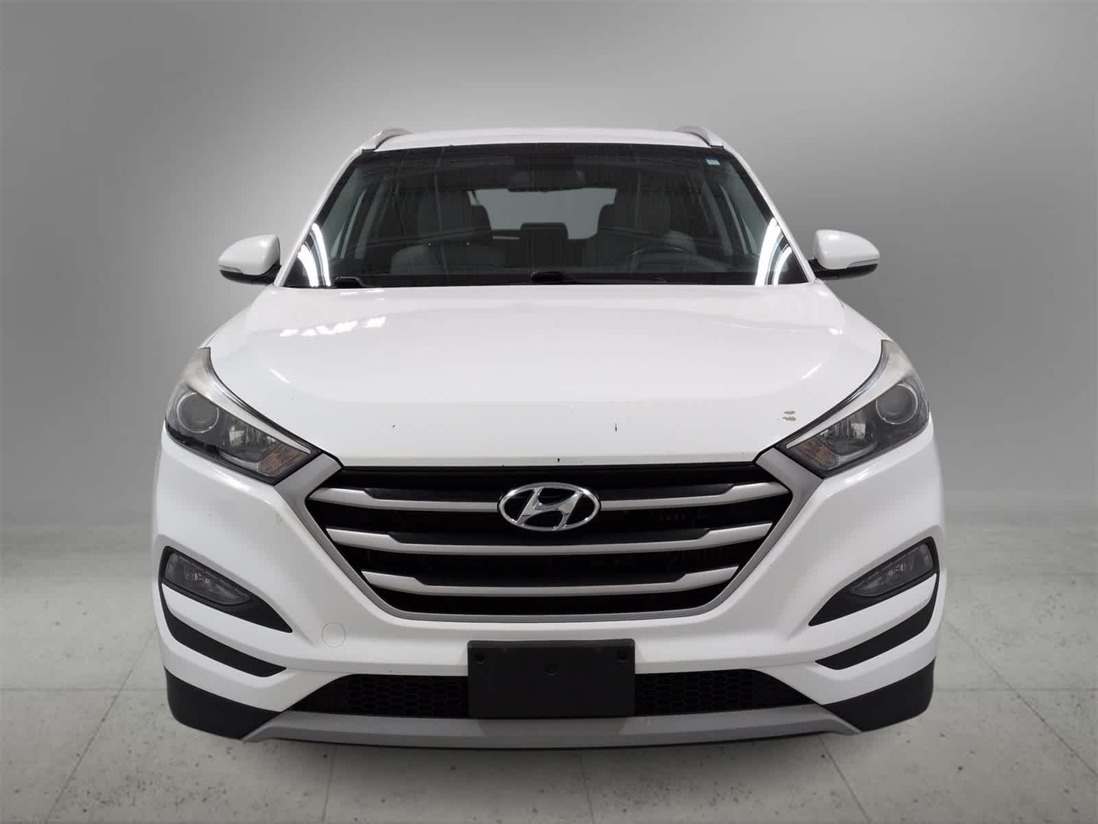 Thumbnail: 2017 Hyundai Tucson - 3