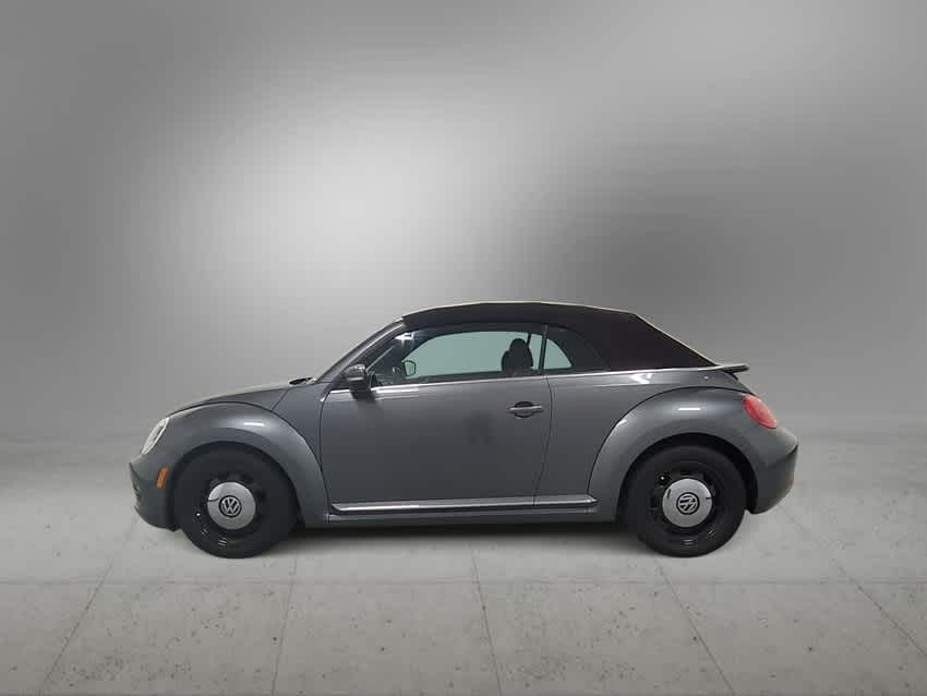 Thumbnail: 2014 Volkswagen Beetle - 8