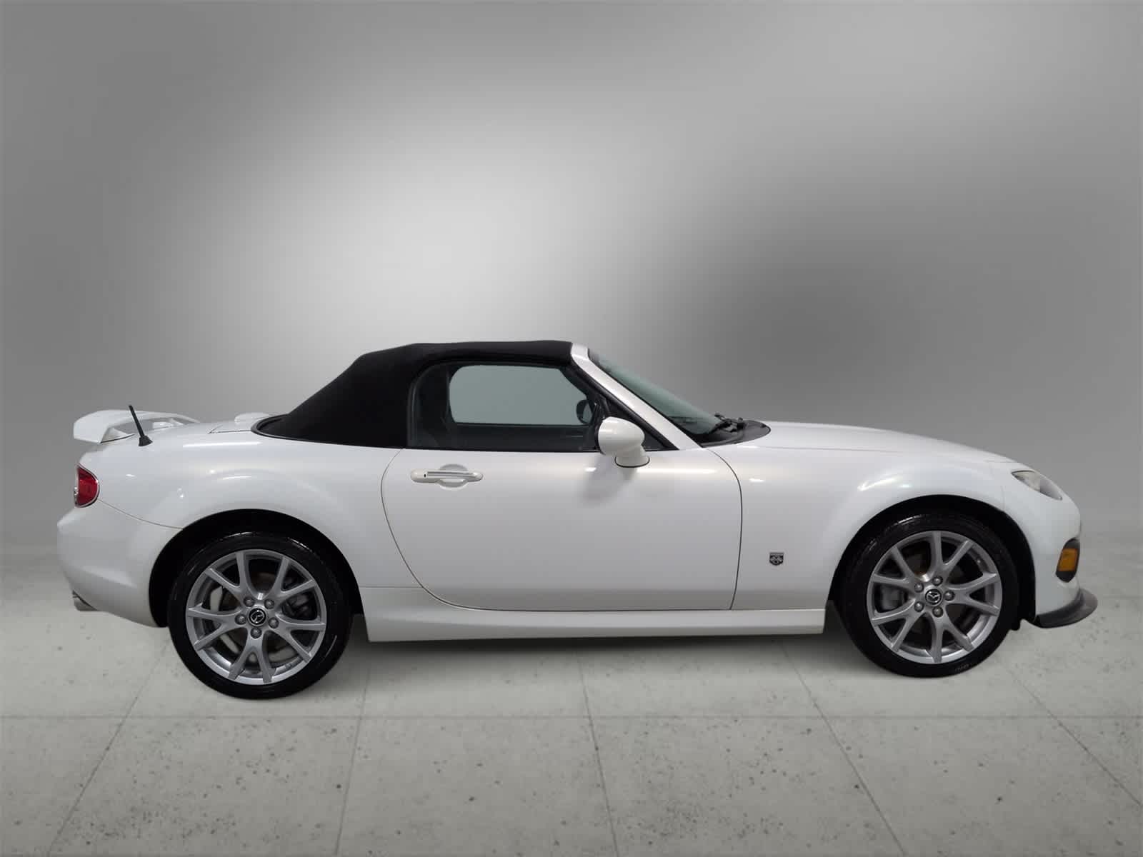 Thumbnail: 2013 Mazda MX-5 Miata - 9