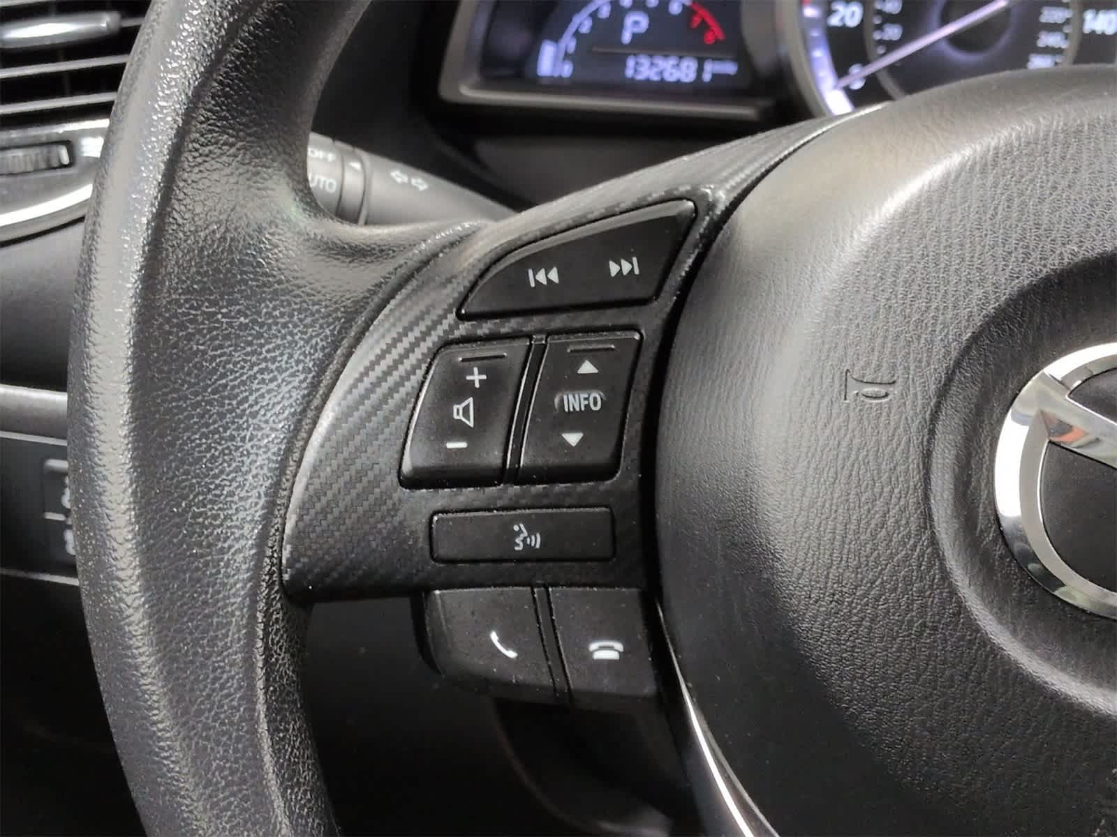 Thumbnail: 2016 Mazda Mazda3 - 24