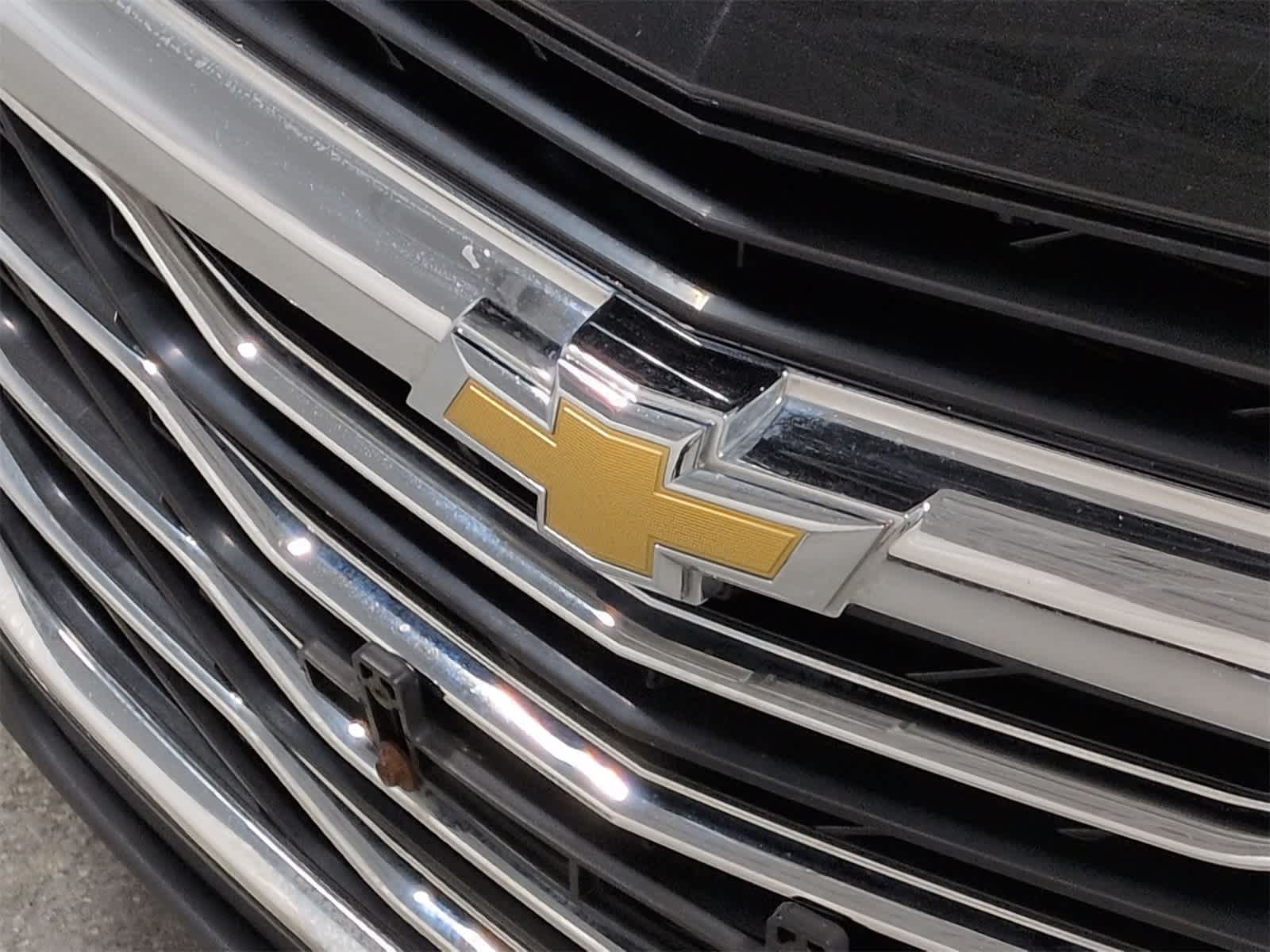 Thumbnail: 2020 Chevrolet Malibu - 12