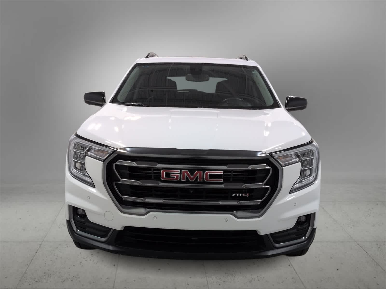 Thumbnail: 2022 GMC Terrain - 3