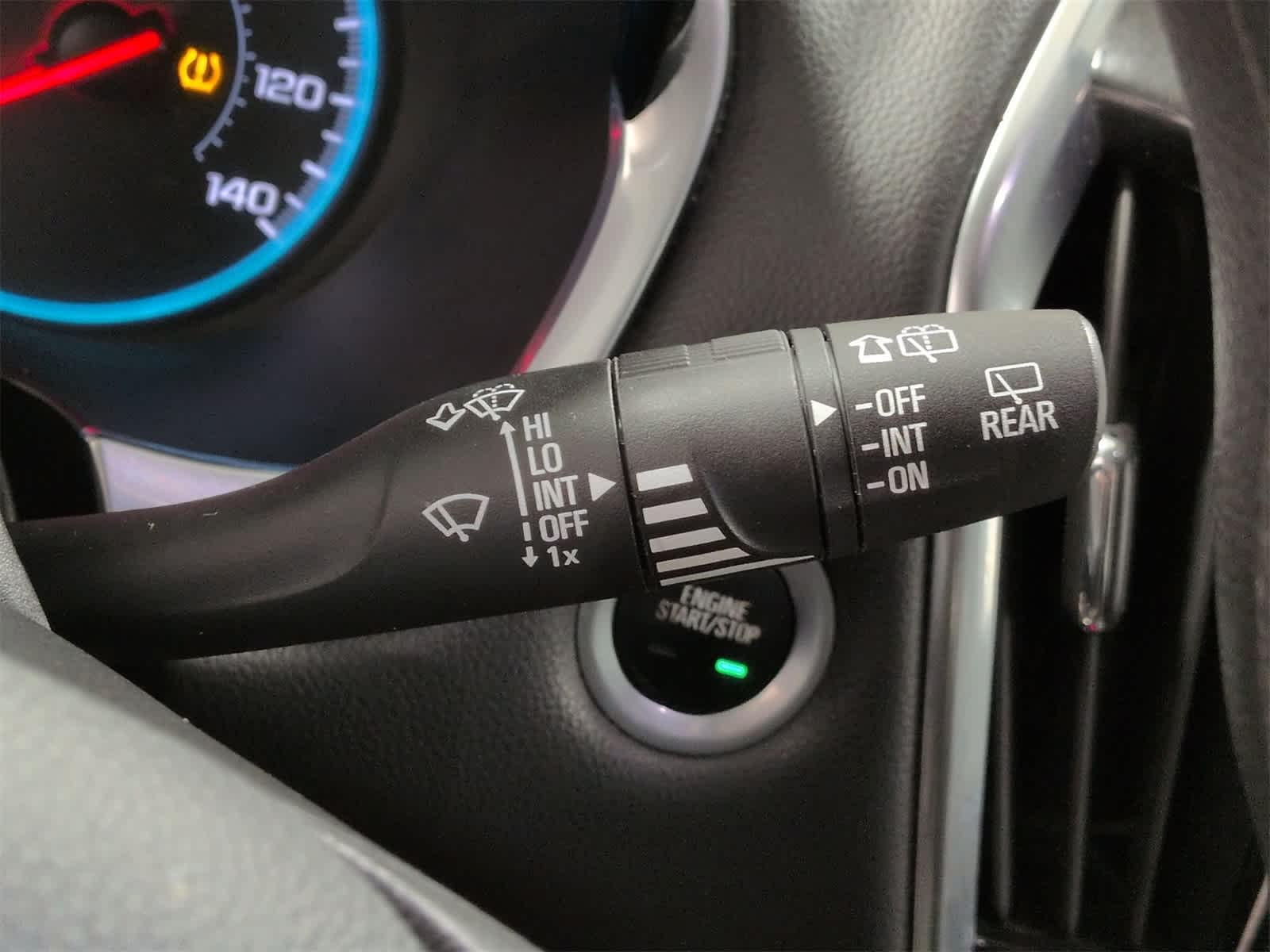 Thumbnail: 2019 Chevrolet Traverse - 29