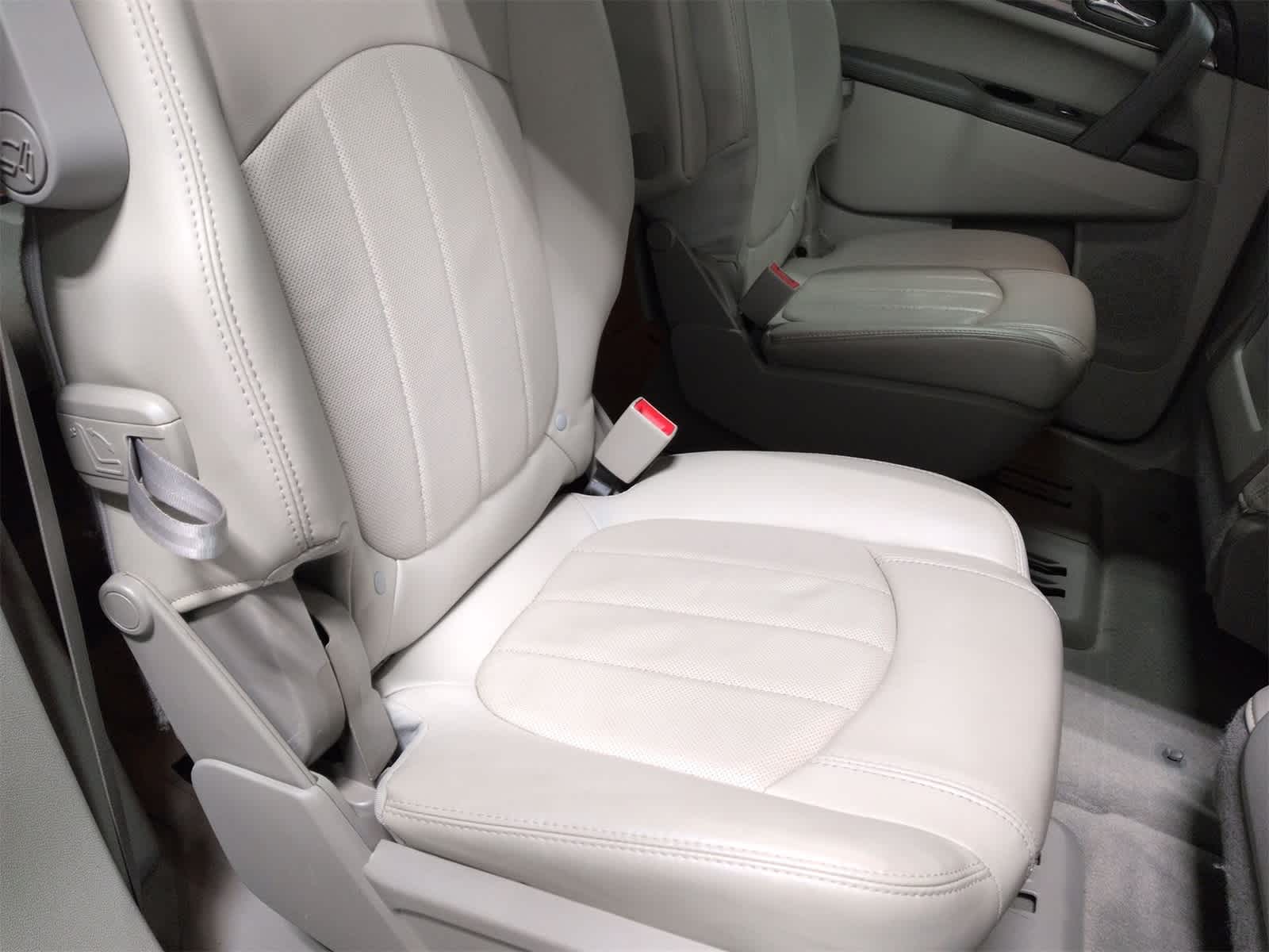 Thumbnail: 2015 Buick Enclave - 22