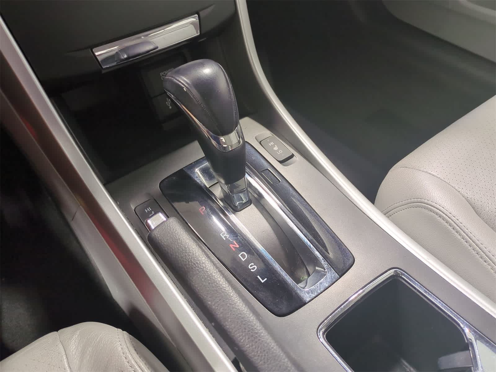Thumbnail: 2013 Honda Accord - 33