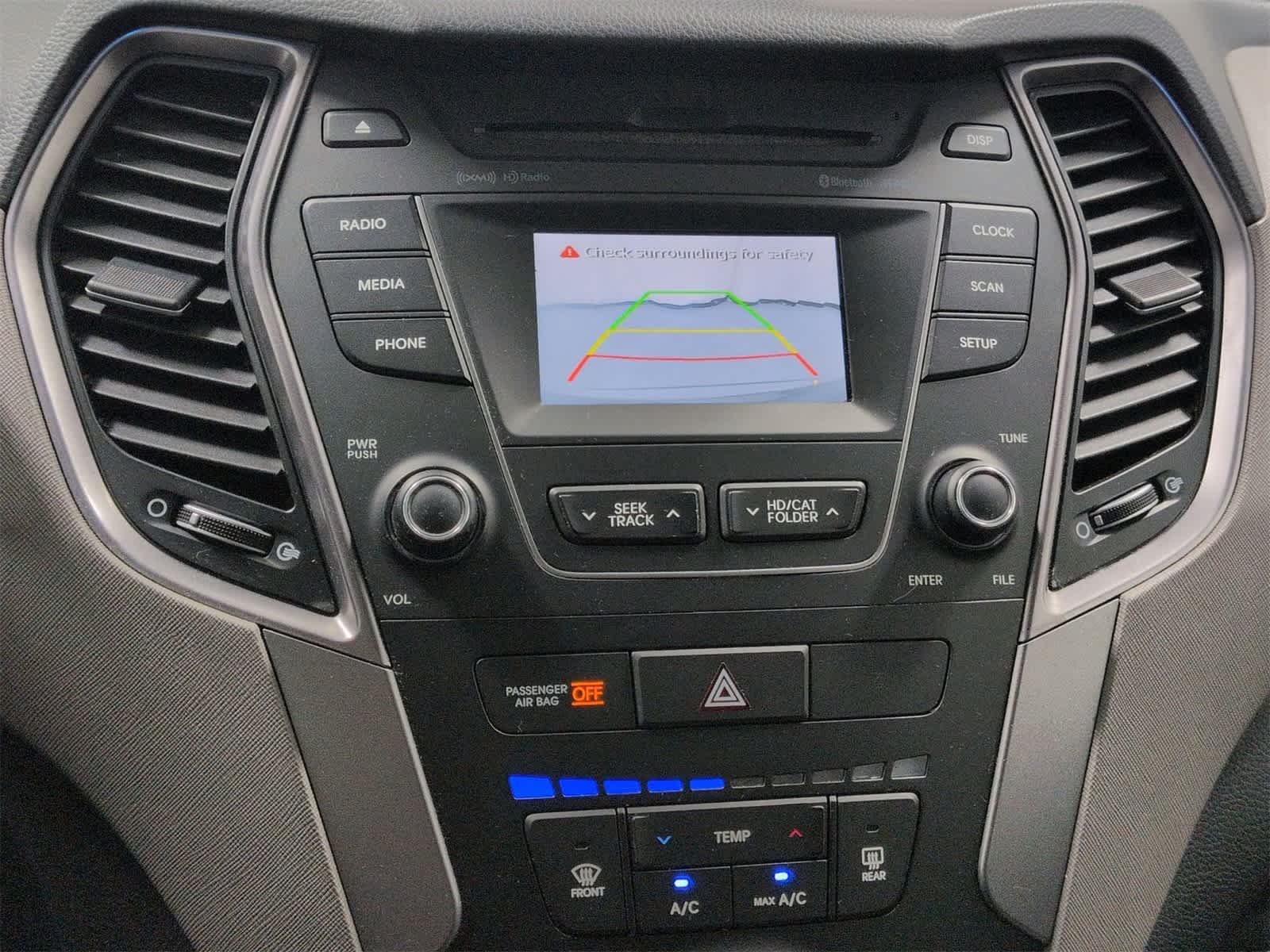 Thumbnail: 2015 Hyundai Santa Fe - 29