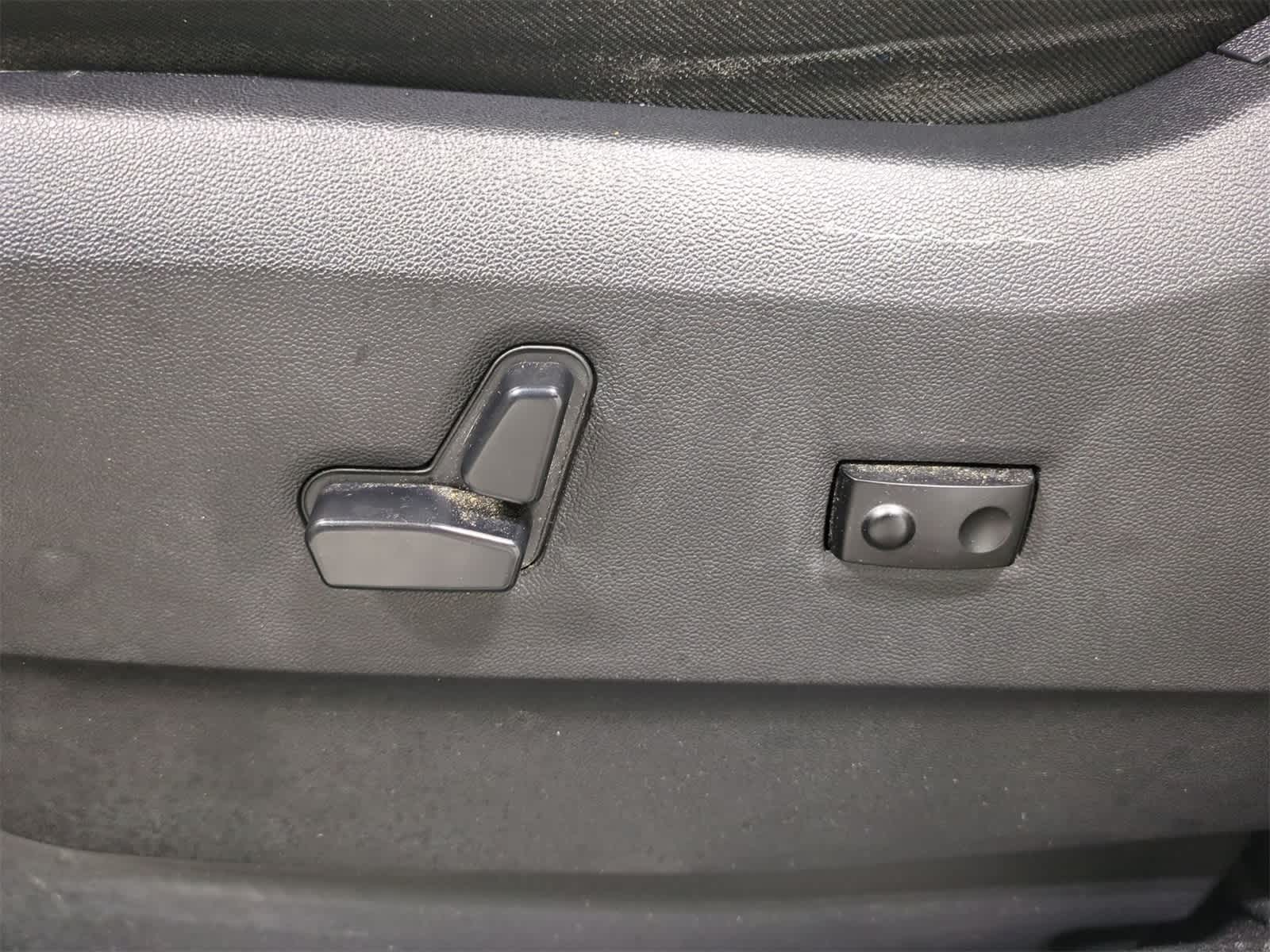 Thumbnail: 2014 Dodge Grand Caravan - 18
