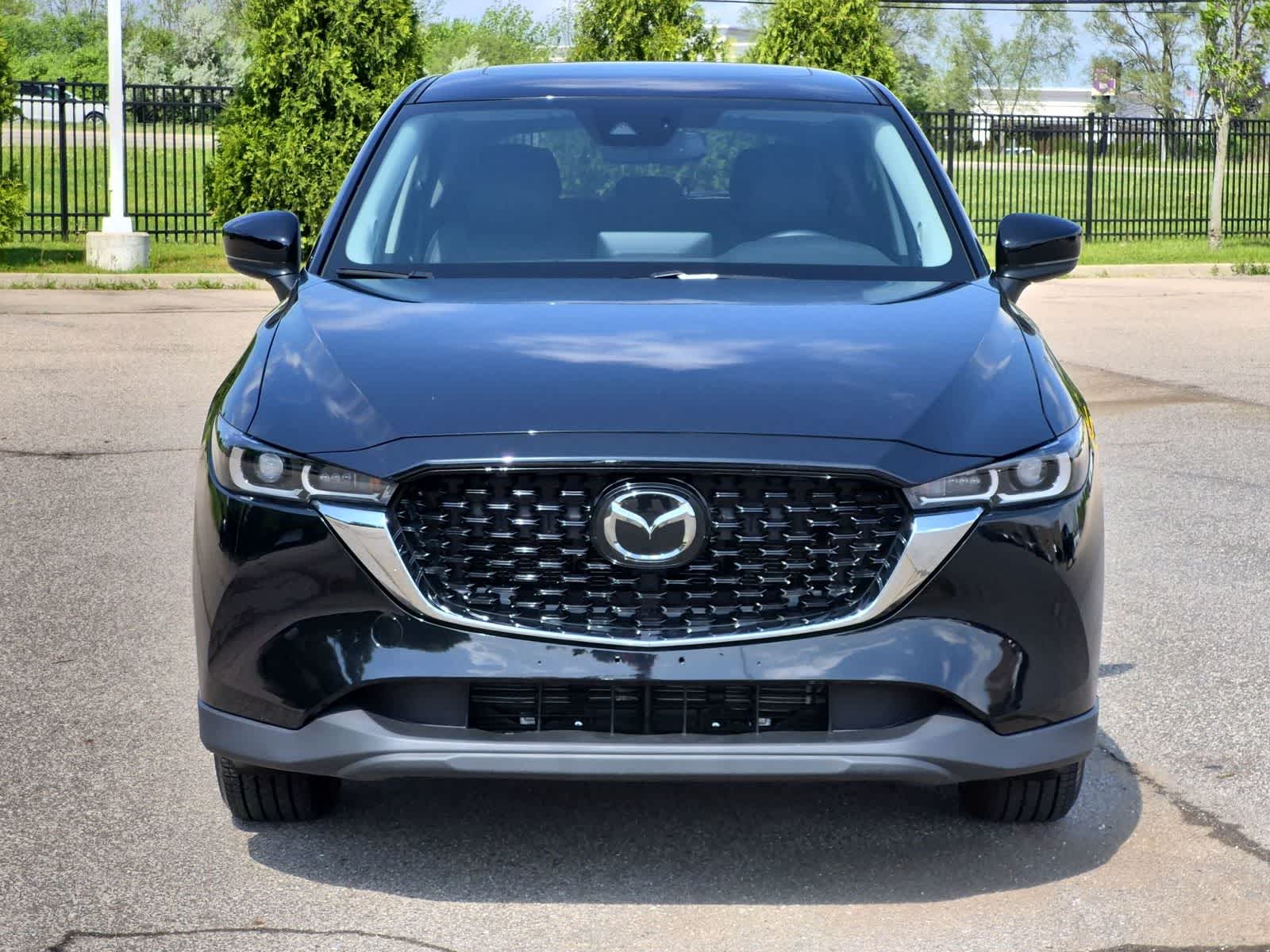 Thumbnail: 2025 Mazda CX-5 - 3