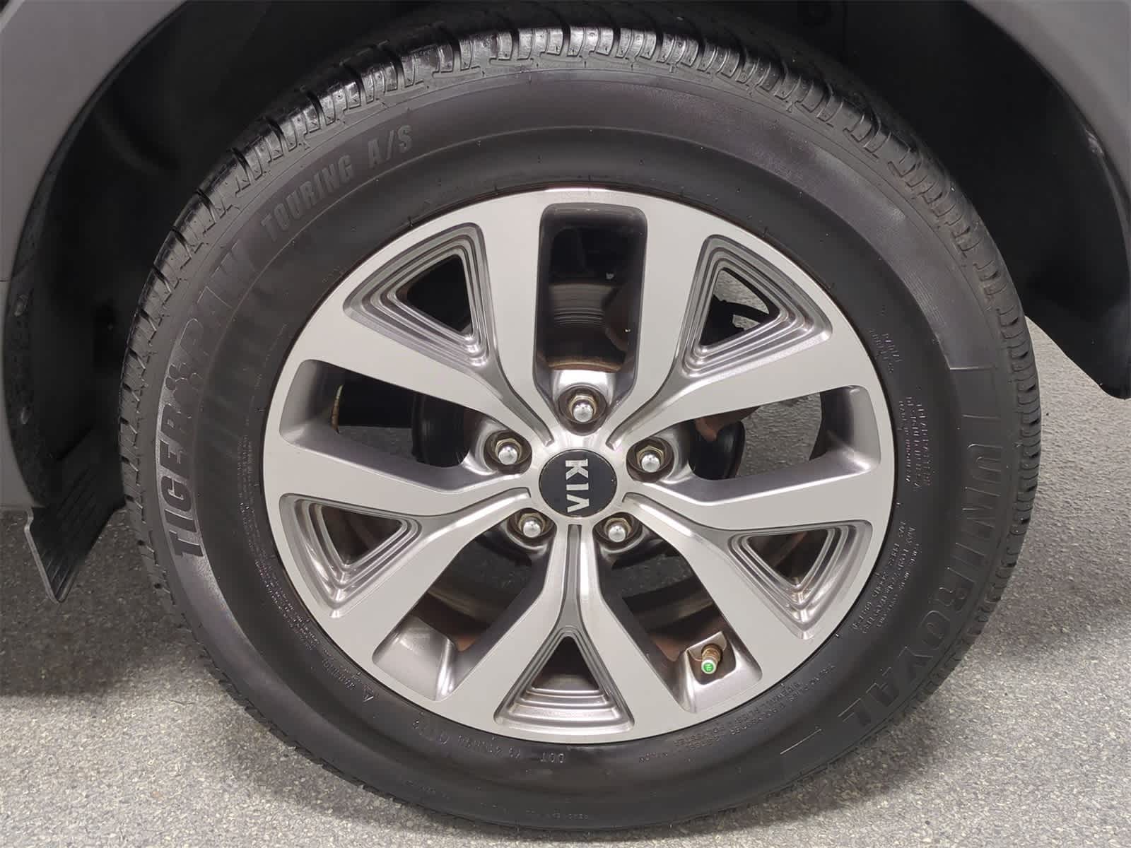 Thumbnail: 2015 Kia Sportage - 14