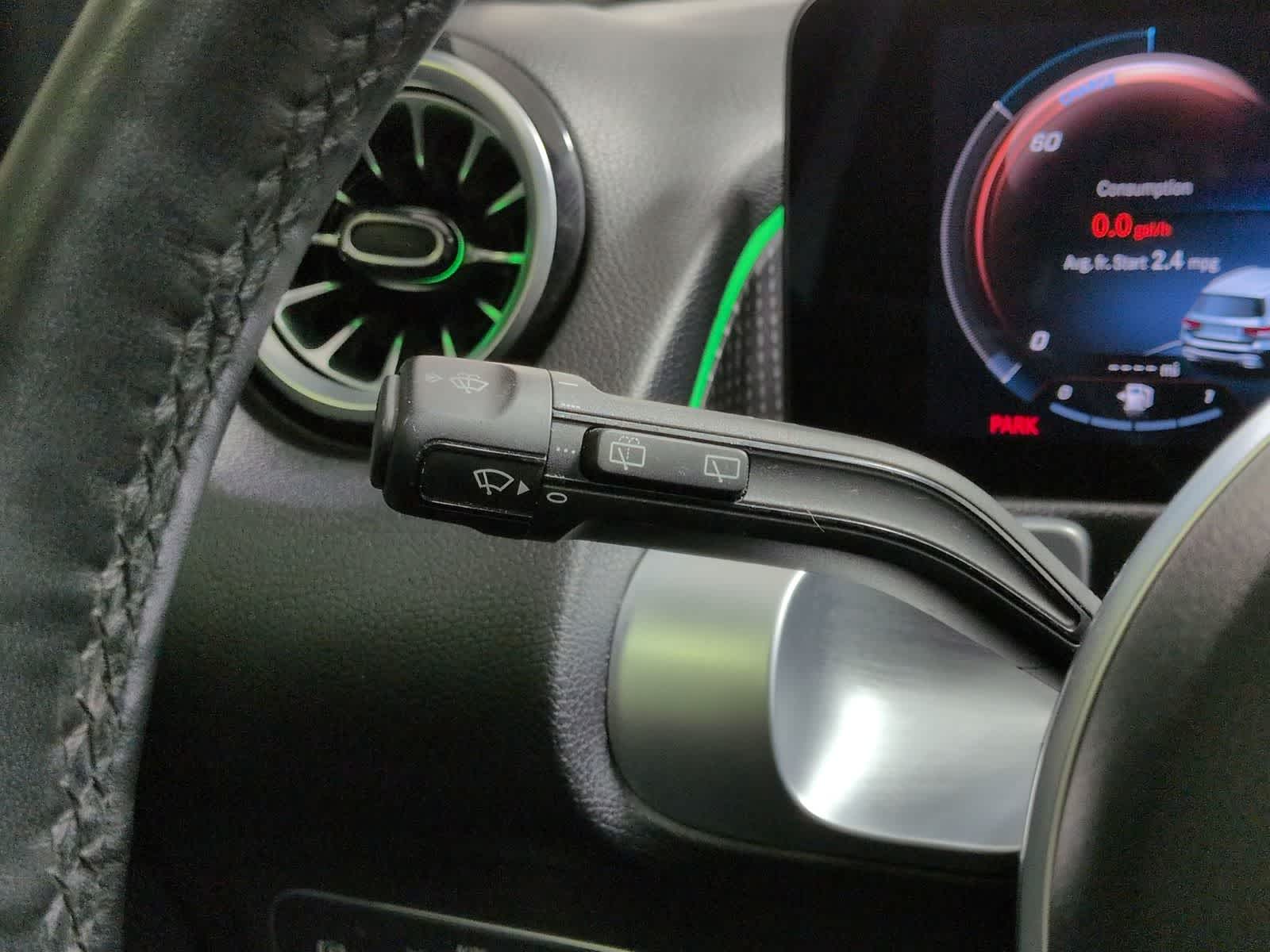 Thumbnail: 2022 Mercedes-Benz GLB - 28