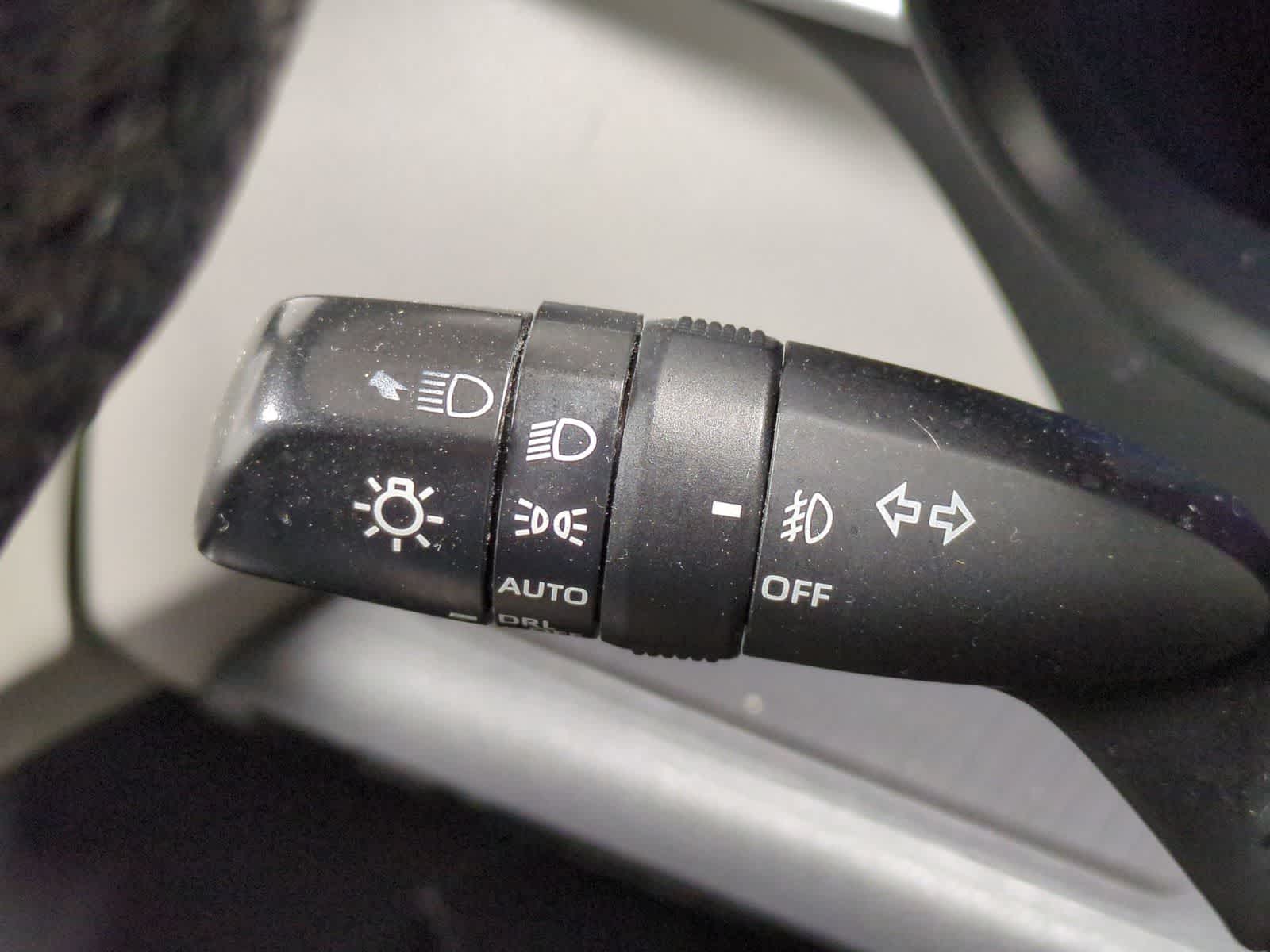 Thumbnail: 2021 Toyota Sienna - 36