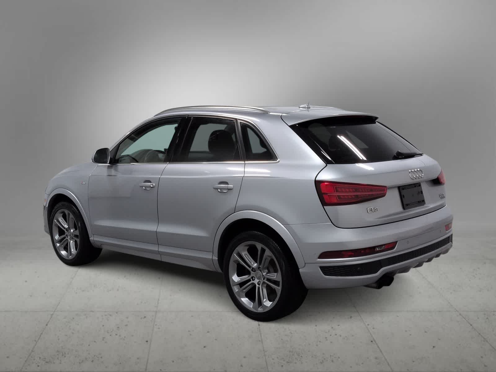Thumbnail: 2016 Audi Q3 - 10
