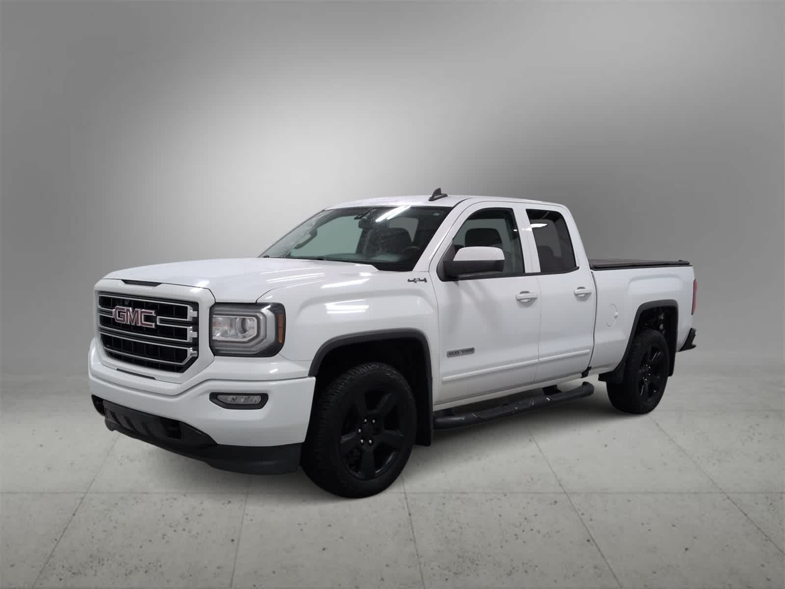 Thumbnail: 2017 GMC Sierra 1500 - 4