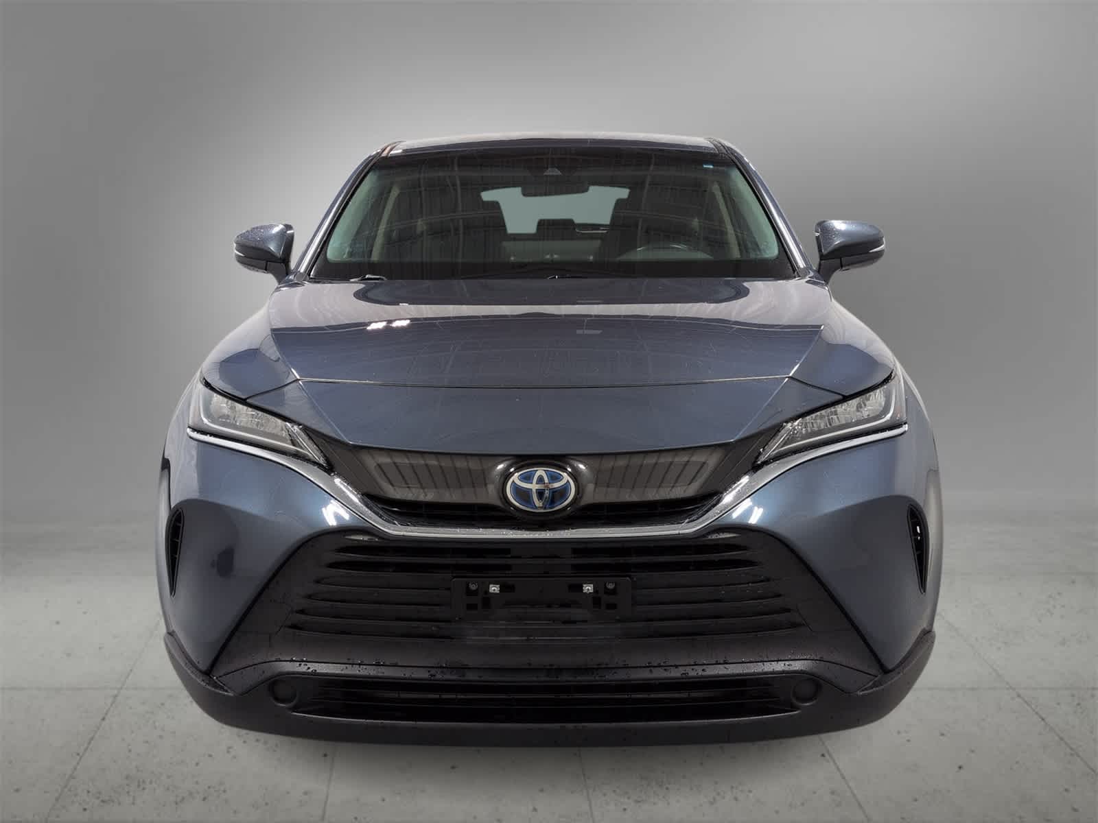 2021 Toyota Venza LE photo 3