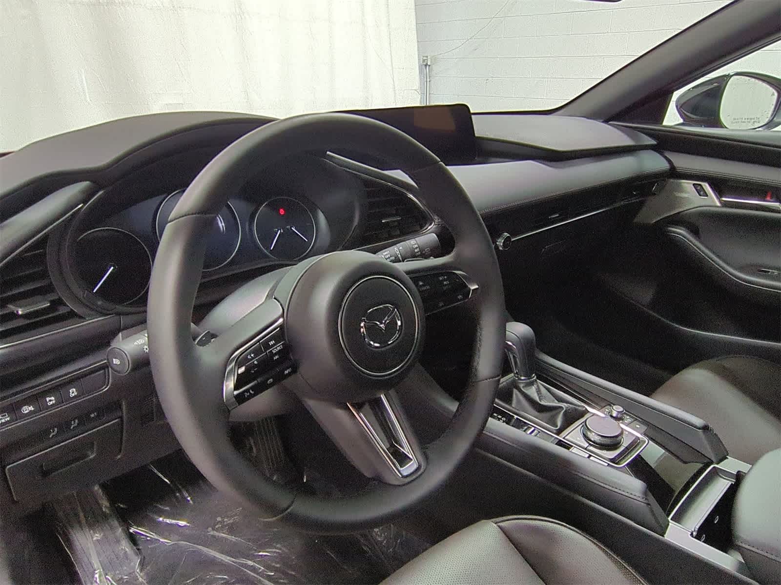 Thumbnail: 2025 Mazda Mazda3 - 10