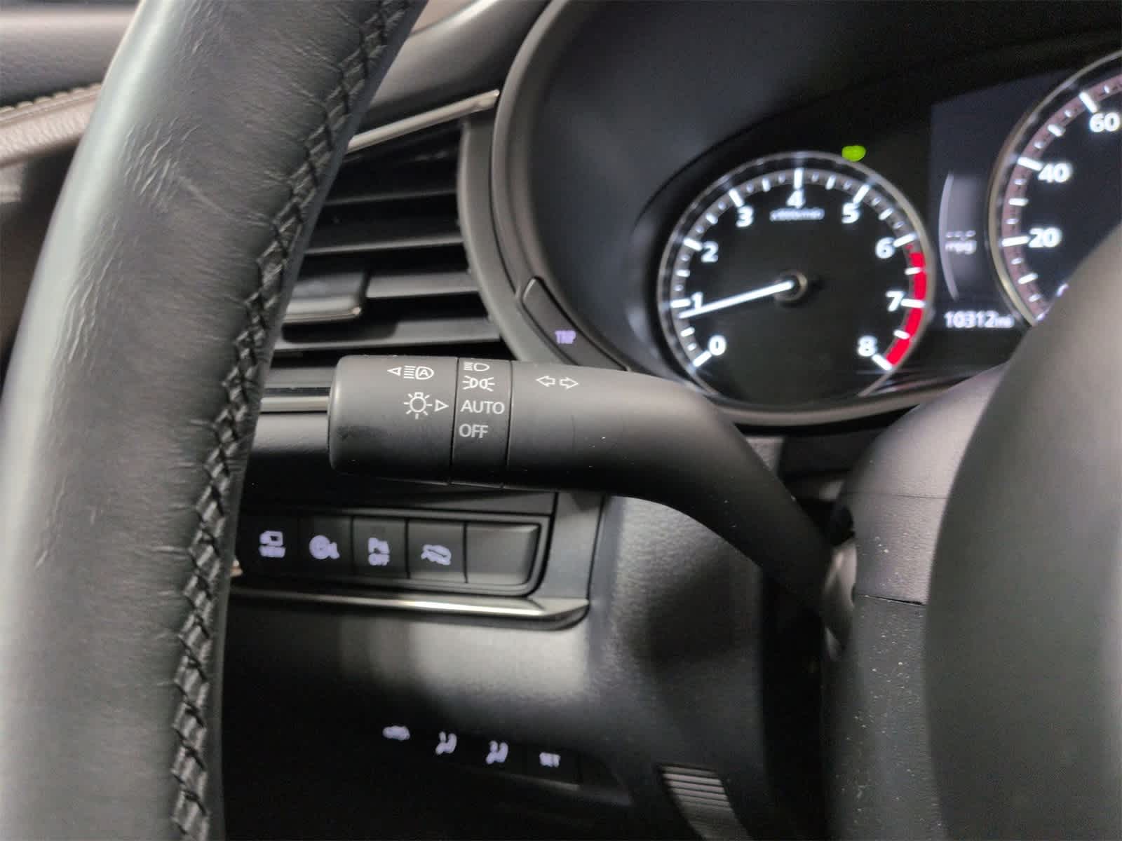 Thumbnail: 2025 Mazda CX-30 - 33