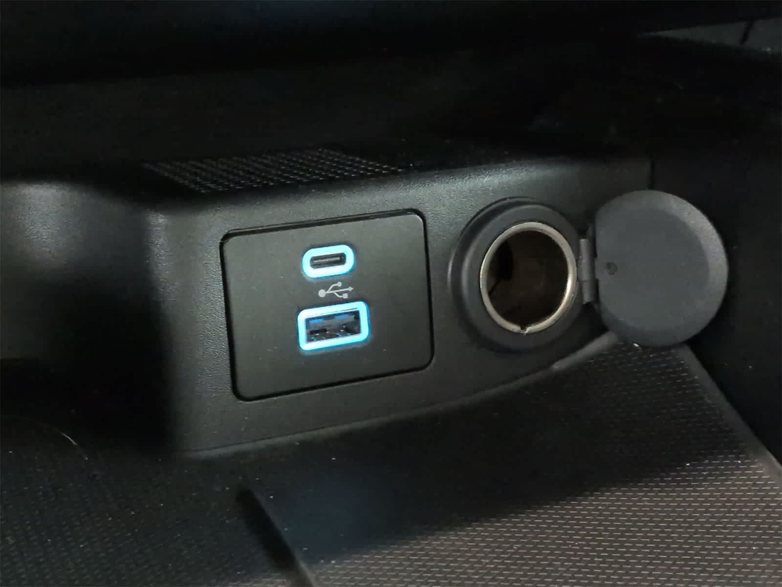 Thumbnail: 2021 Ford Escape - 30