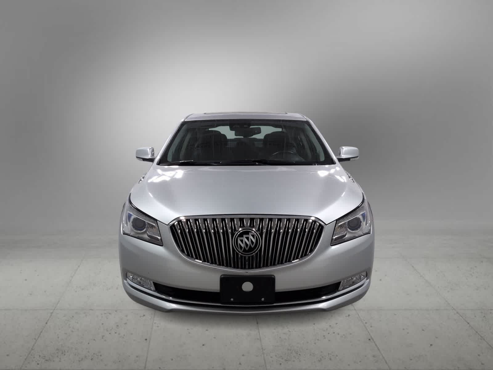 Thumbnail: 2016 Buick LaCrosse - 3