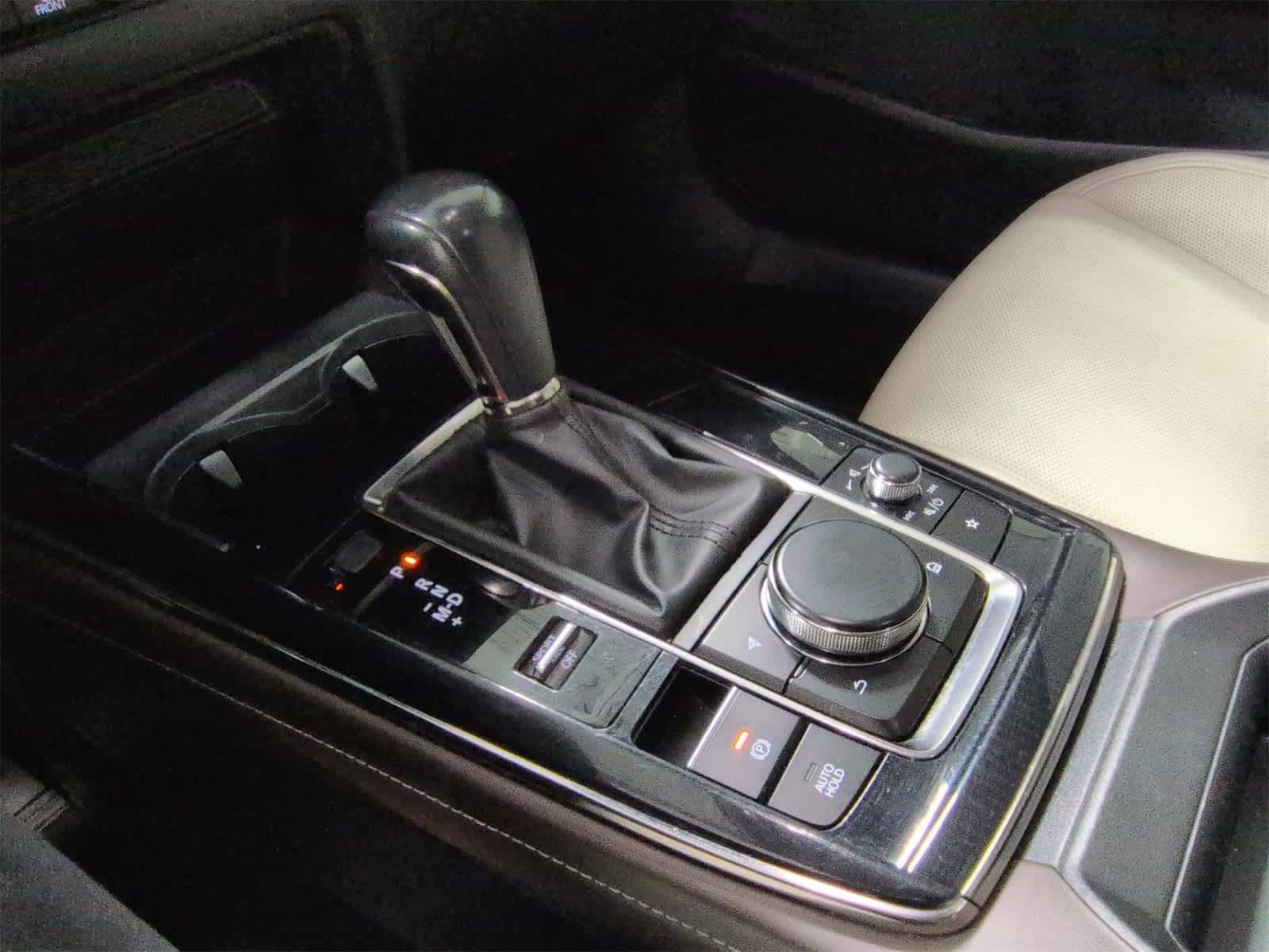 Thumbnail: 2023 Mazda CX-30 - 34