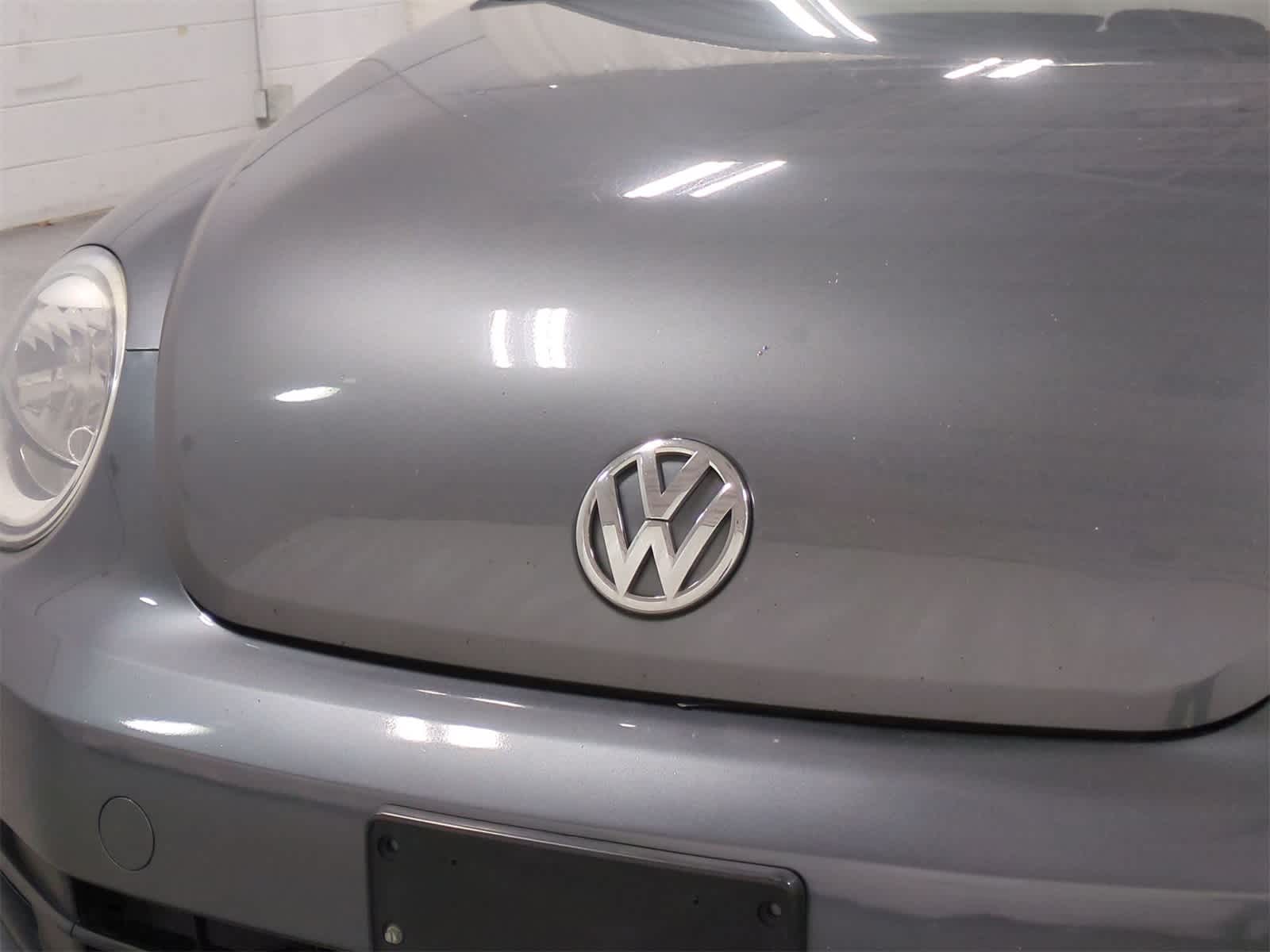 Thumbnail: 2014 Volkswagen Beetle - 18