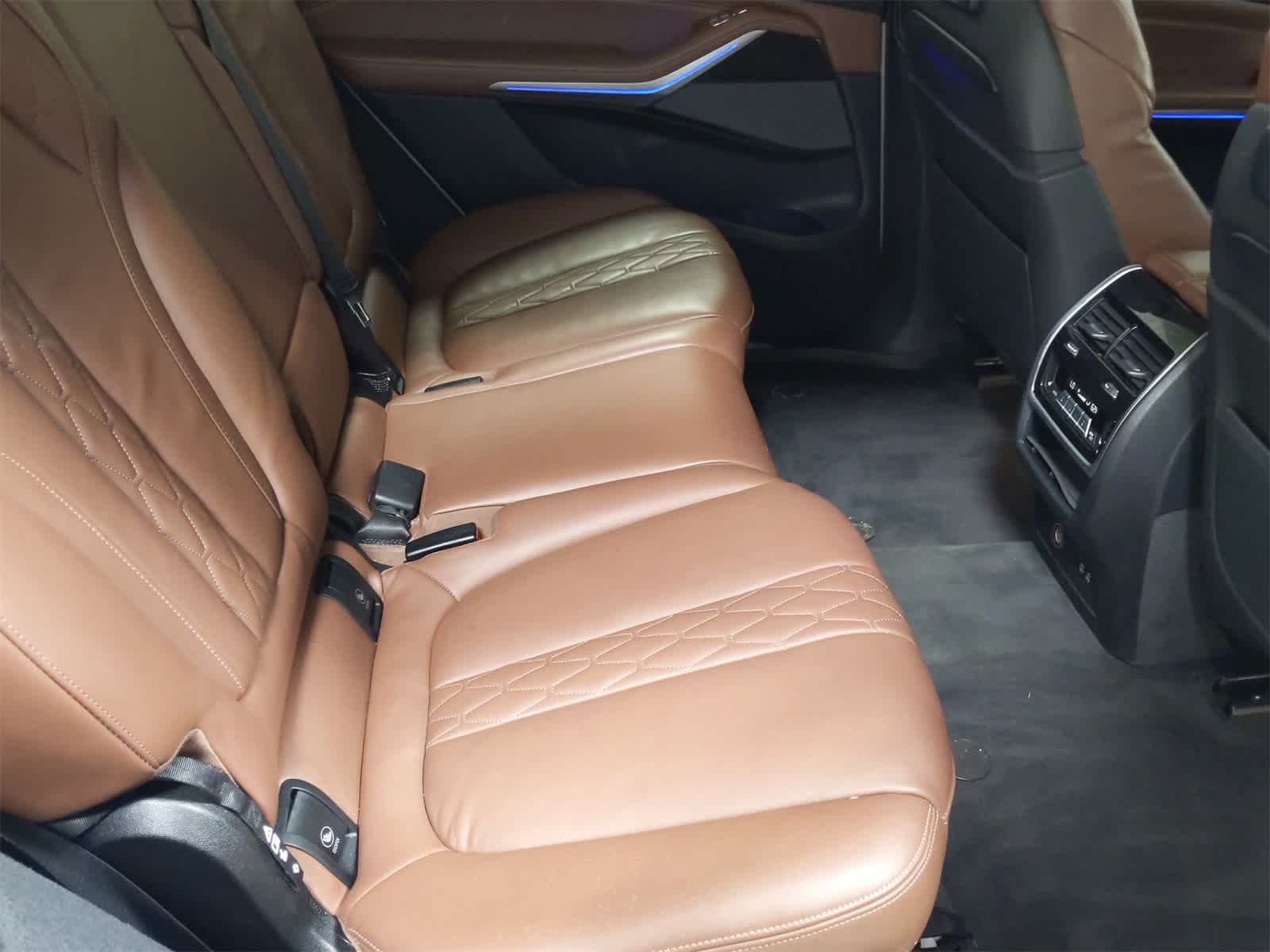 Thumbnail: 2020 BMW X7 - 20