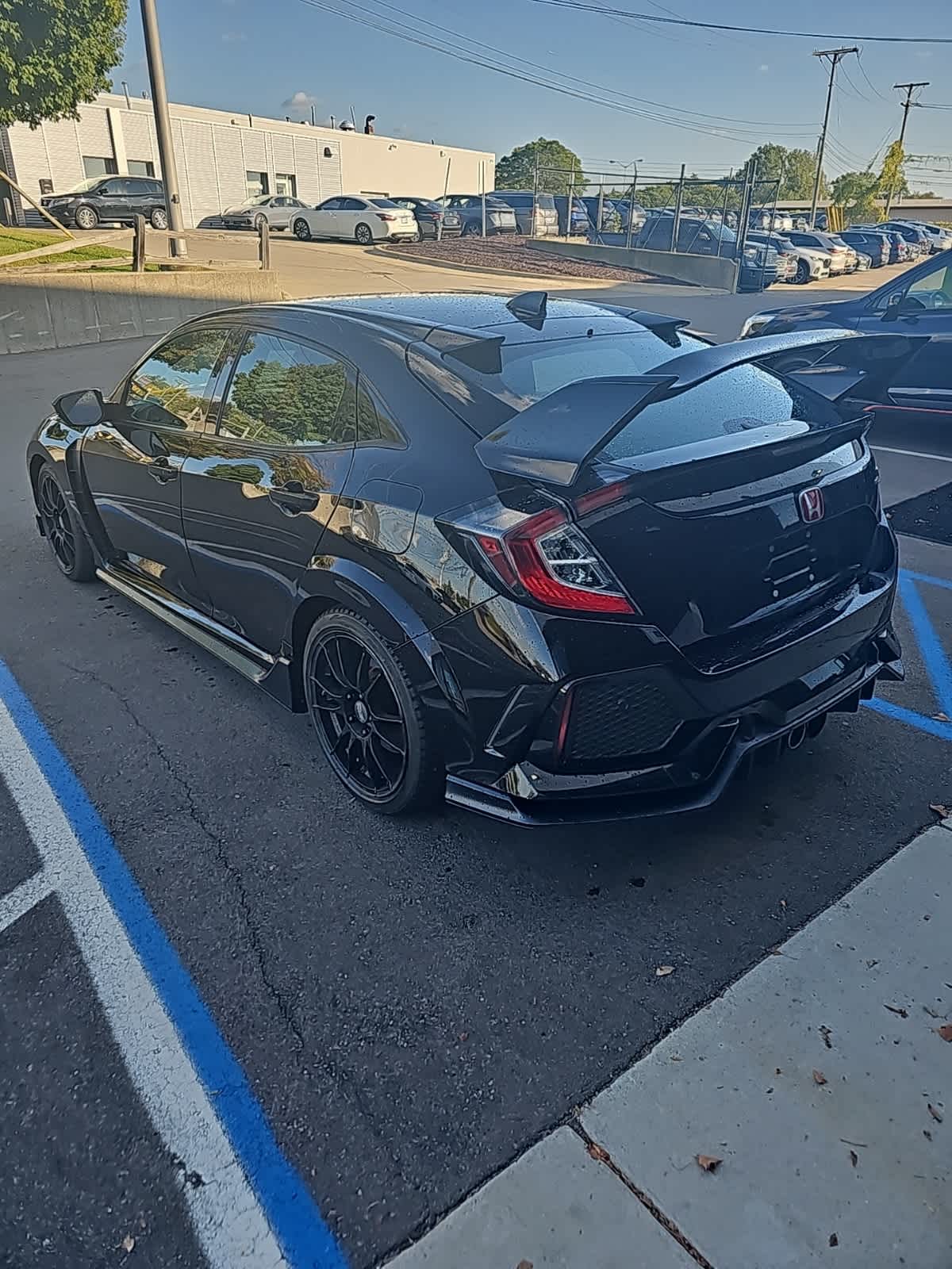 Thumbnail: 2017 Honda Civic - 4