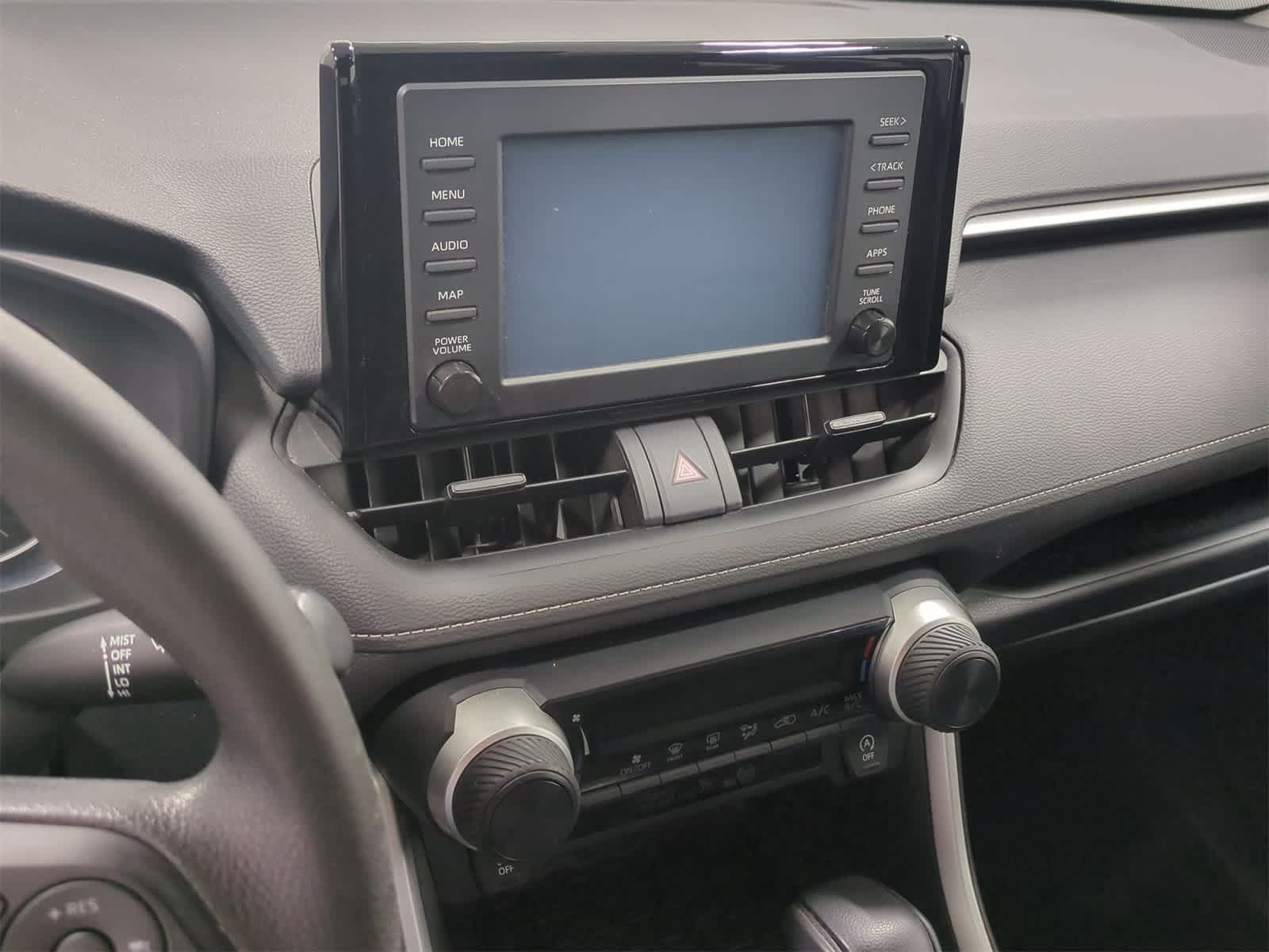 Thumbnail: 2019 Toyota RAV4 - 27