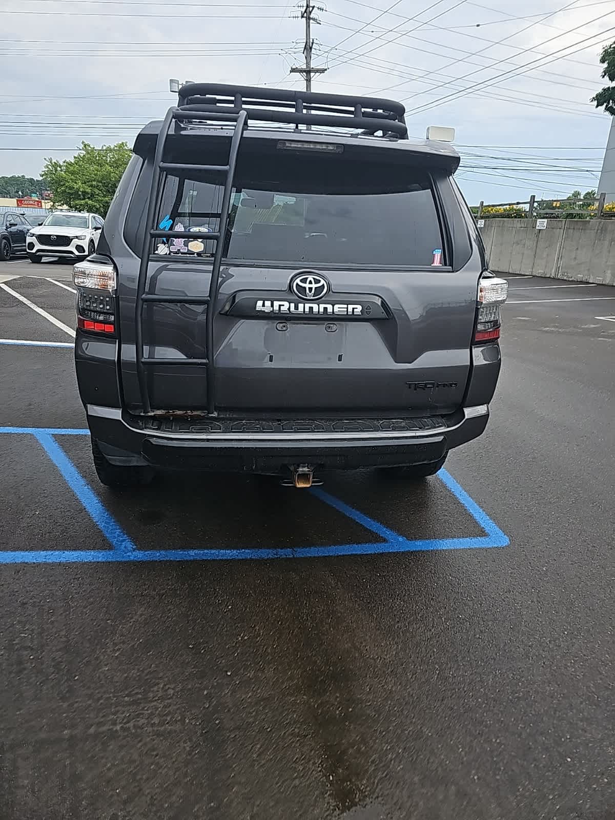 Thumbnail: 2020 Toyota 4Runner - 5