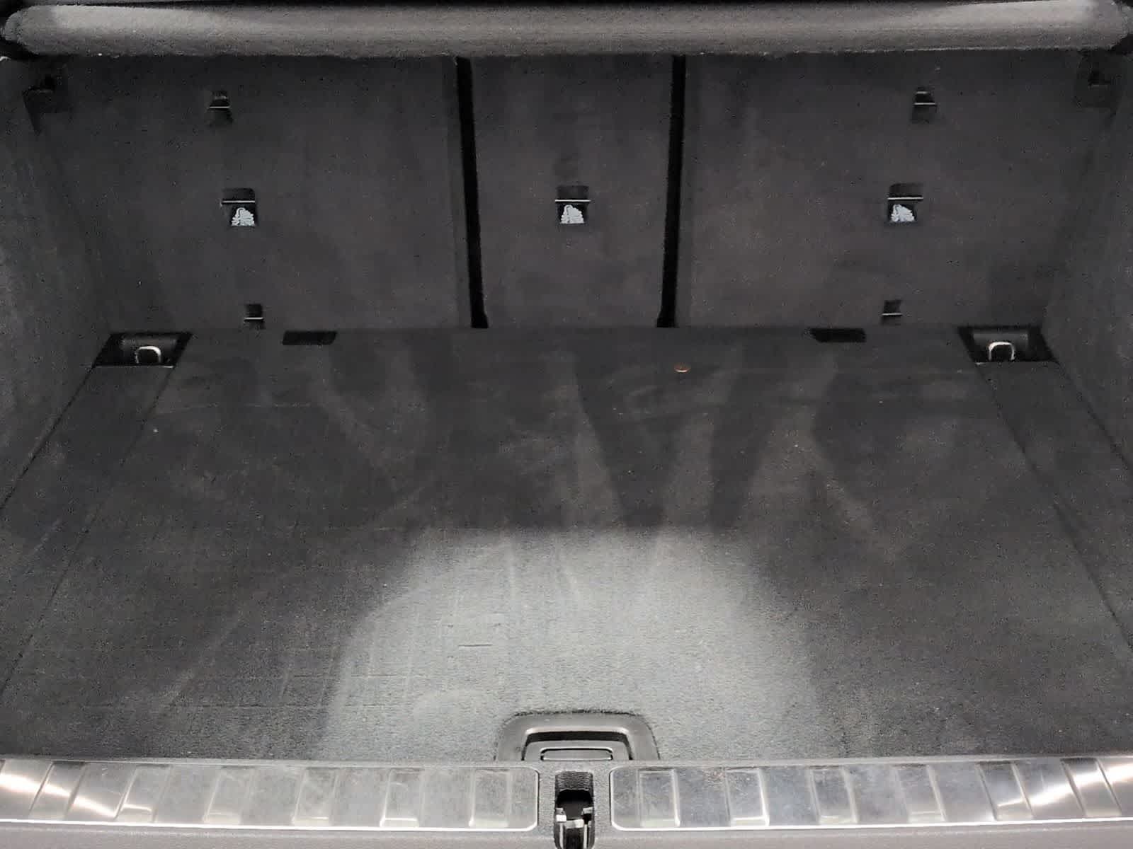 Thumbnail: 2022 BMW X6 - 35