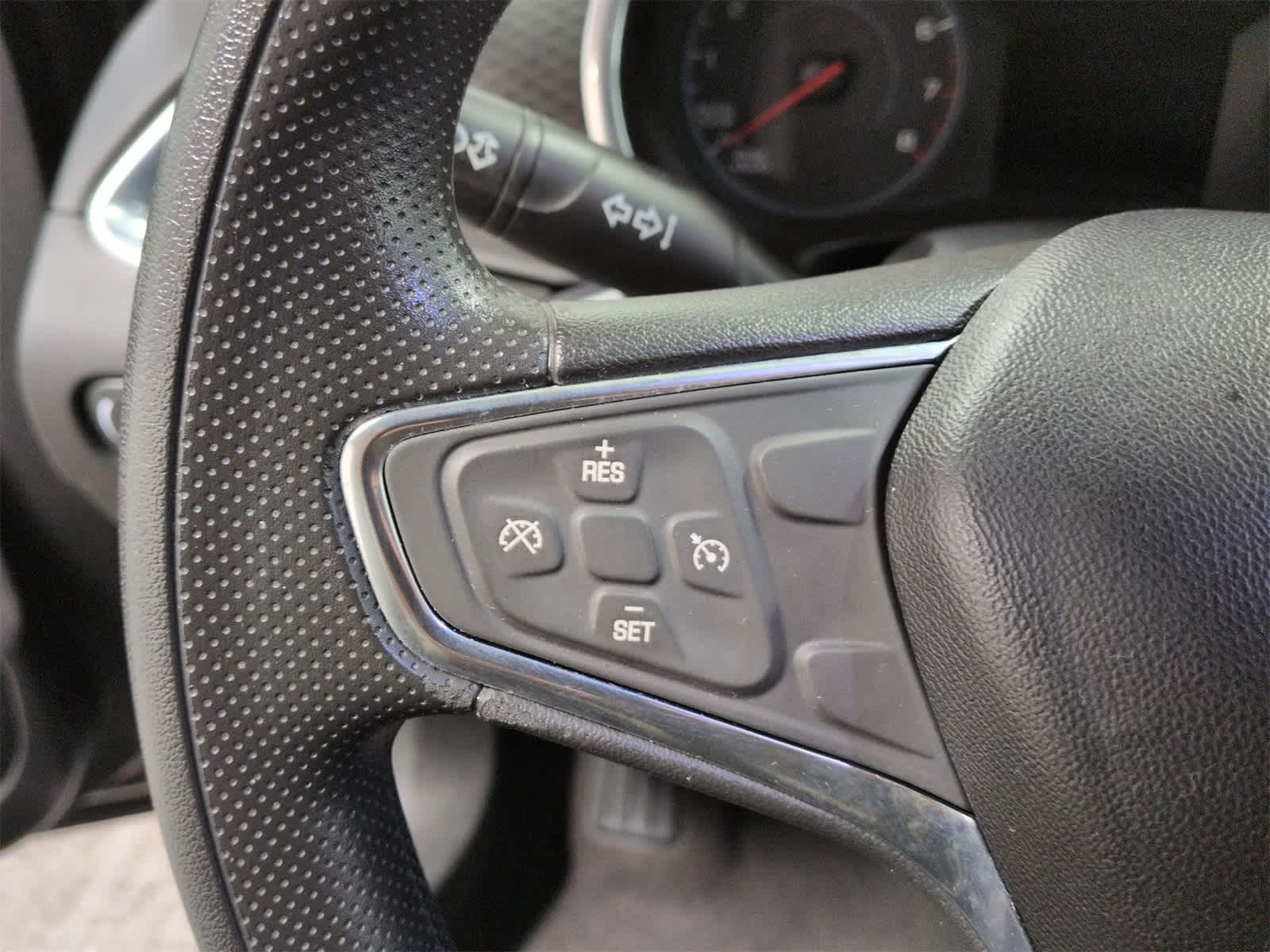 Thumbnail: 2020 Chevrolet Malibu - 26