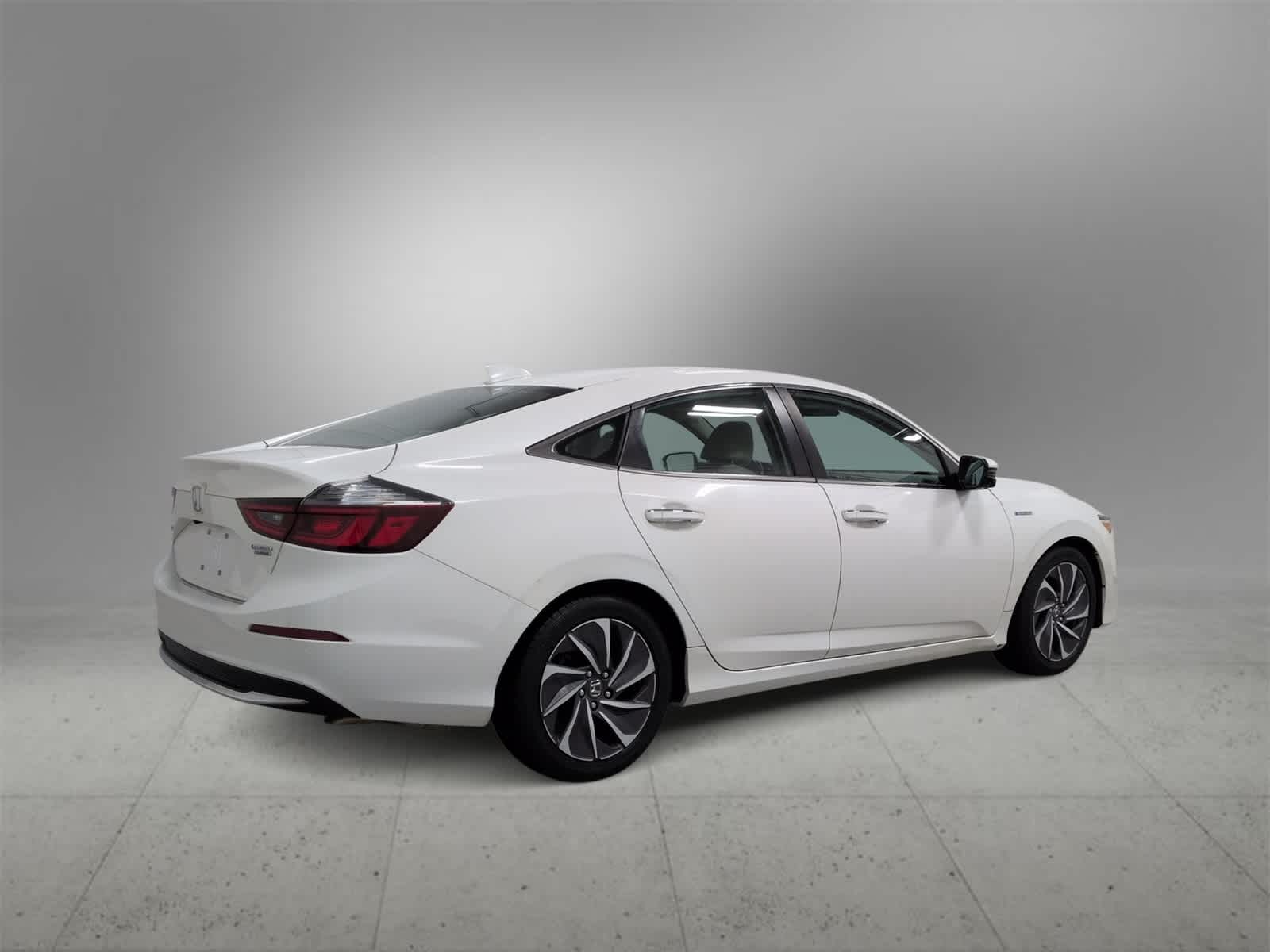 Thumbnail: 2019 Honda Insight - 8