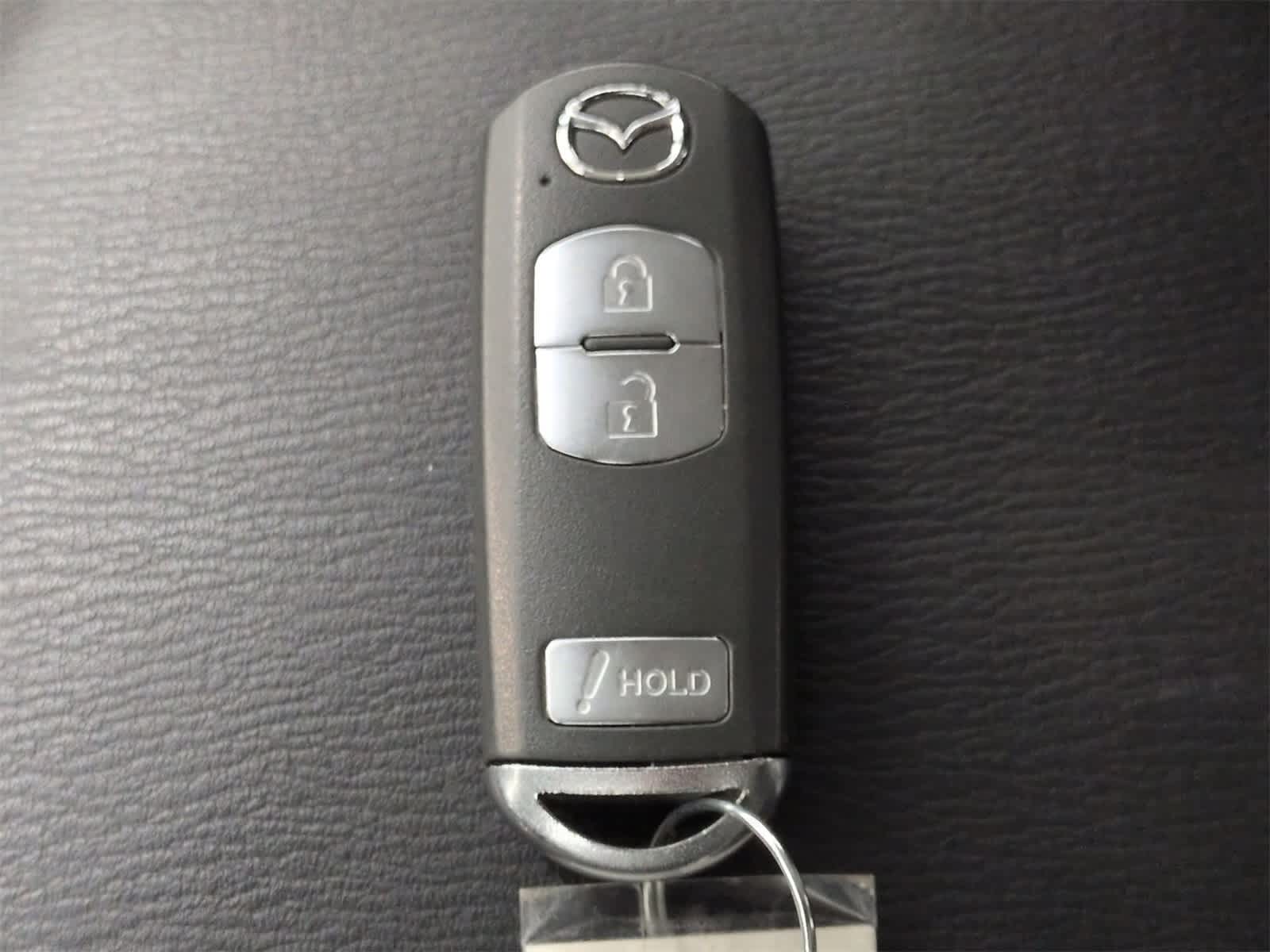 Thumbnail: 2016 Mazda Mazda3 - 34