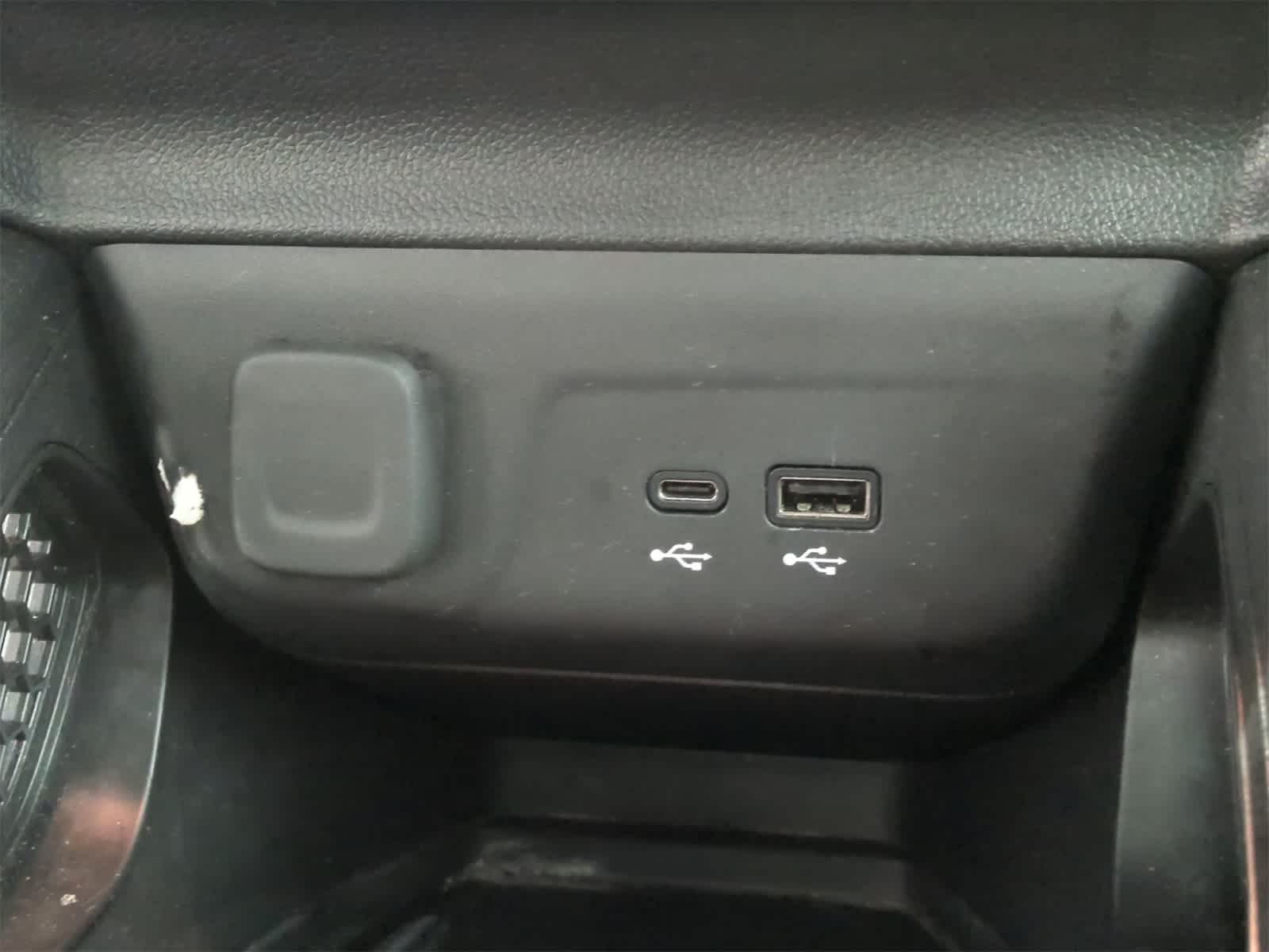 Thumbnail: 2024 Chevrolet TrailBlazer - 33