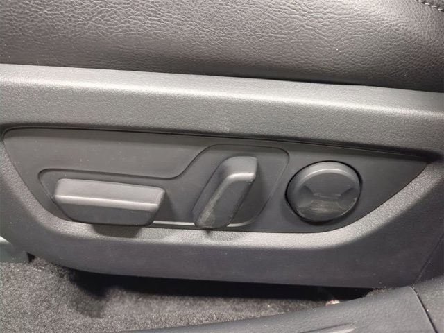 Thumbnail: 2025 Mazda CX-50 - 18