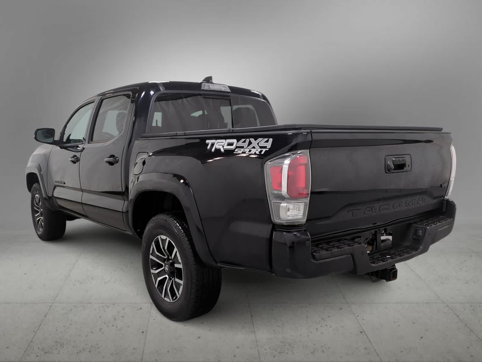 Thumbnail: 2022 Toyota Tacoma - 6