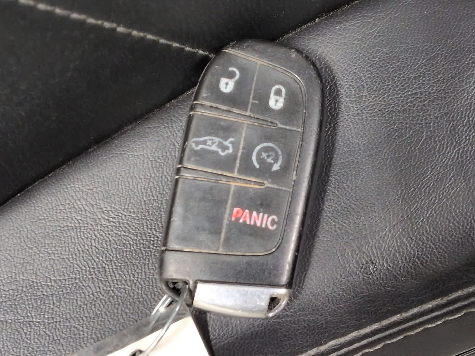 Thumbnail: 2017 Dodge Charger - 33