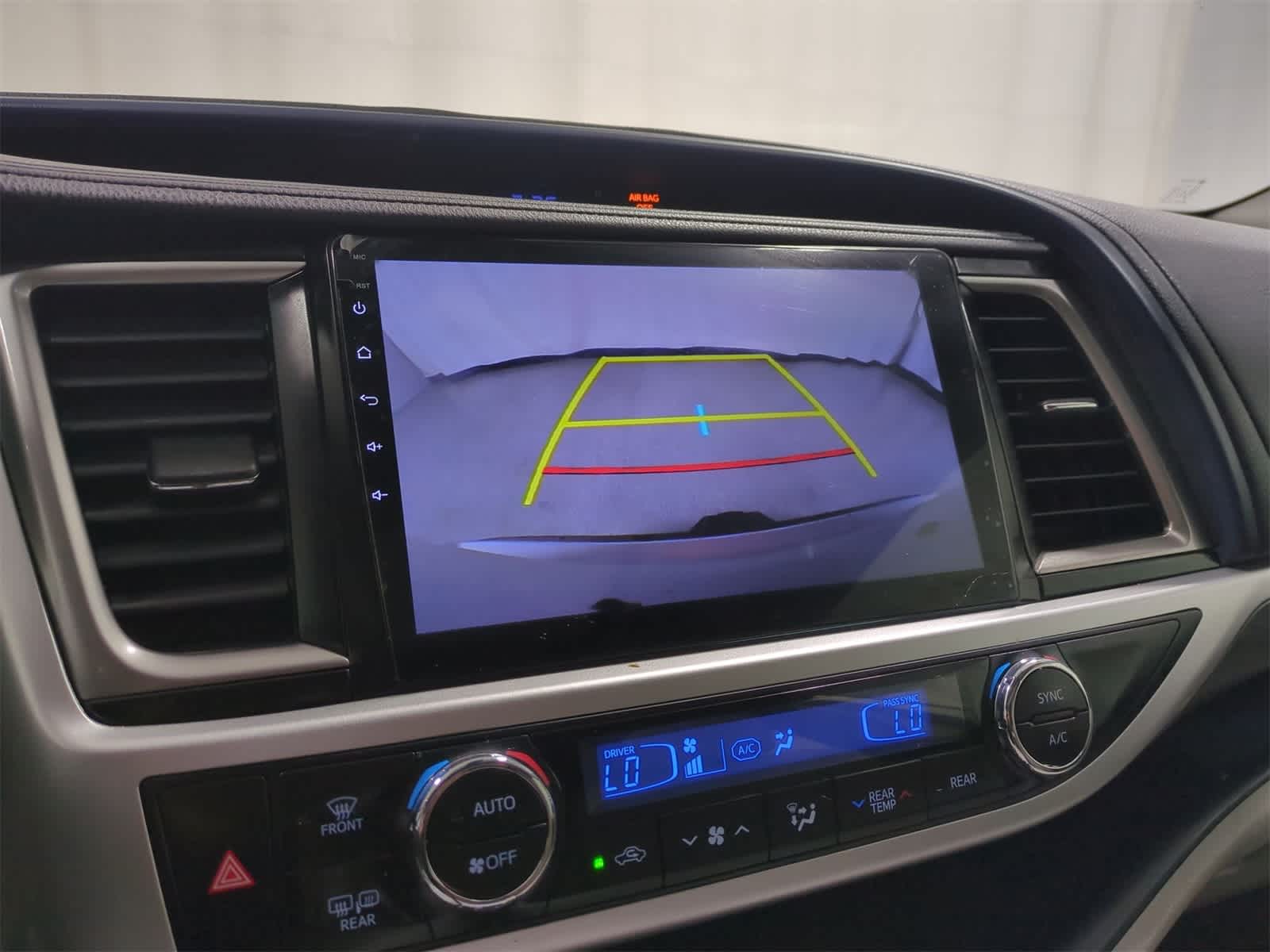 2018 Toyota Highlander Limited 31