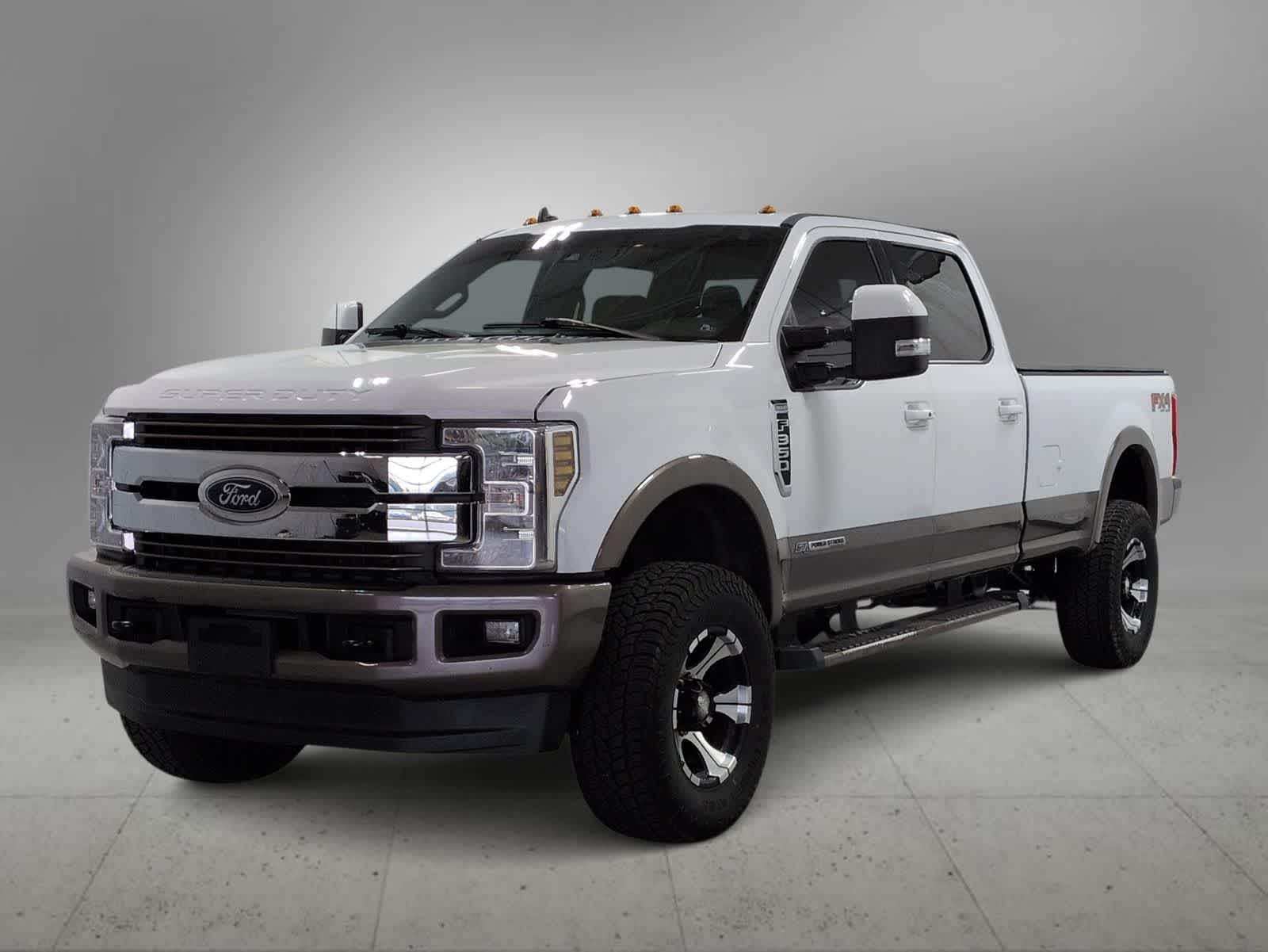 Thumbnail: 2019 Ford F-350 - 1