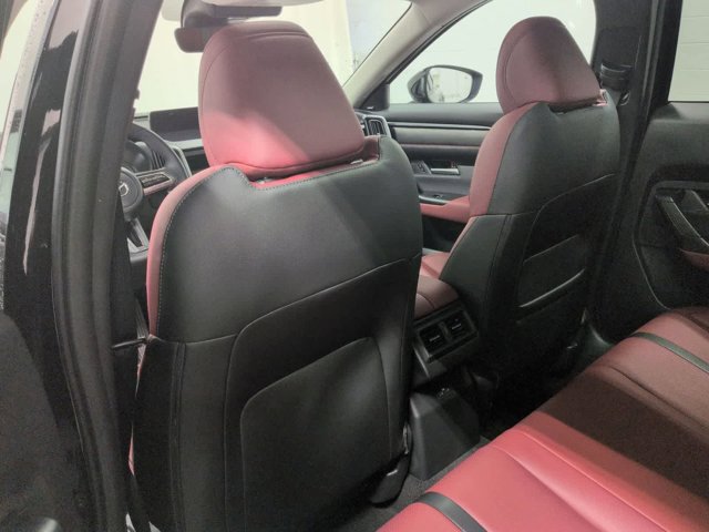 Thumbnail: 2026 Mazda CX-50 - 19