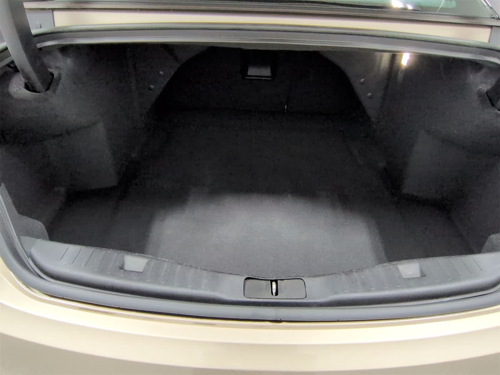 Thumbnail: 2017 Lincoln MKZ - 37