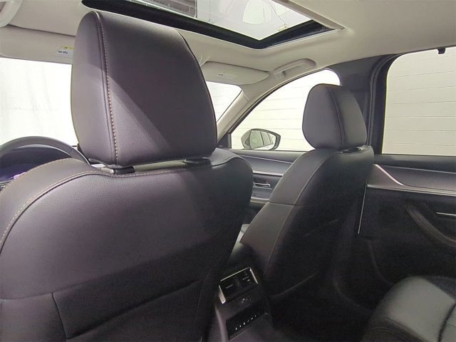 Thumbnail: 2025 Mazda CX-70 - 19
