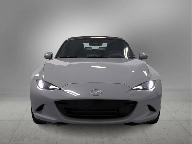 Thumbnail: 2026 Mazda MX-5 Miata - 3