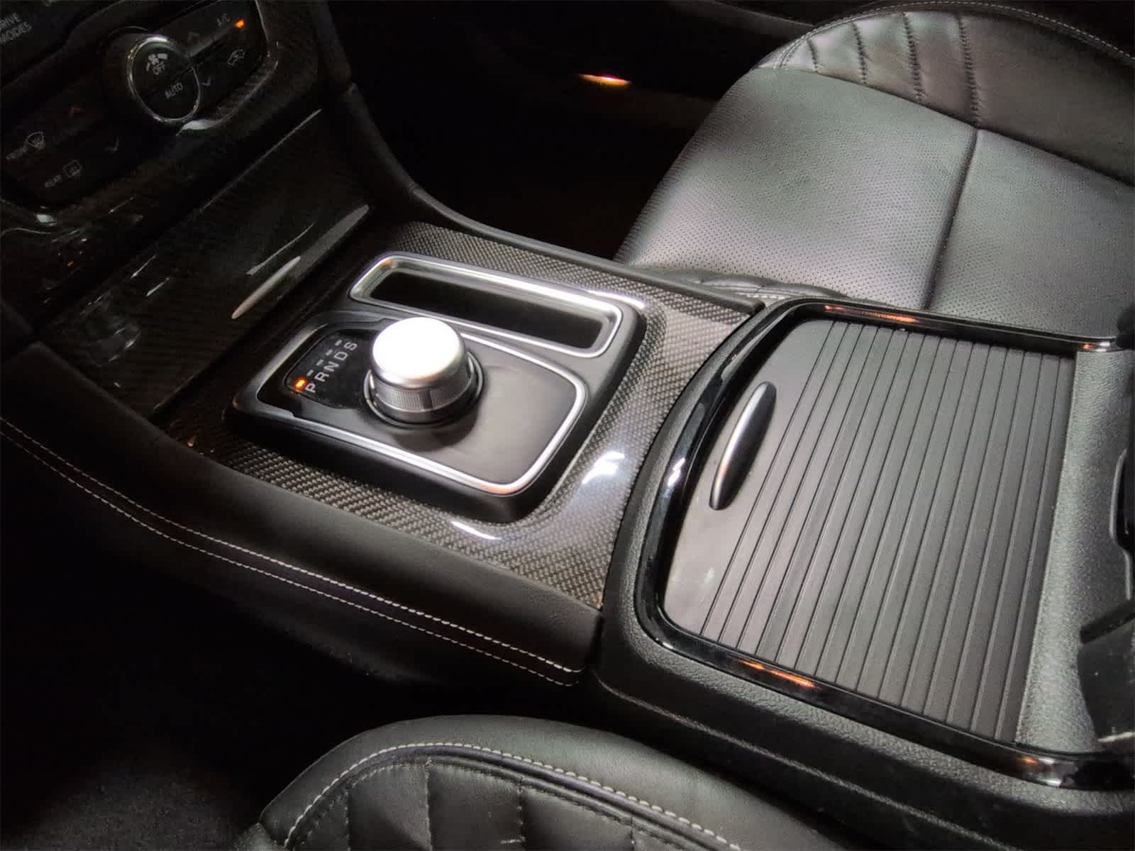 Thumbnail: 2023 Chrysler 300 - 34