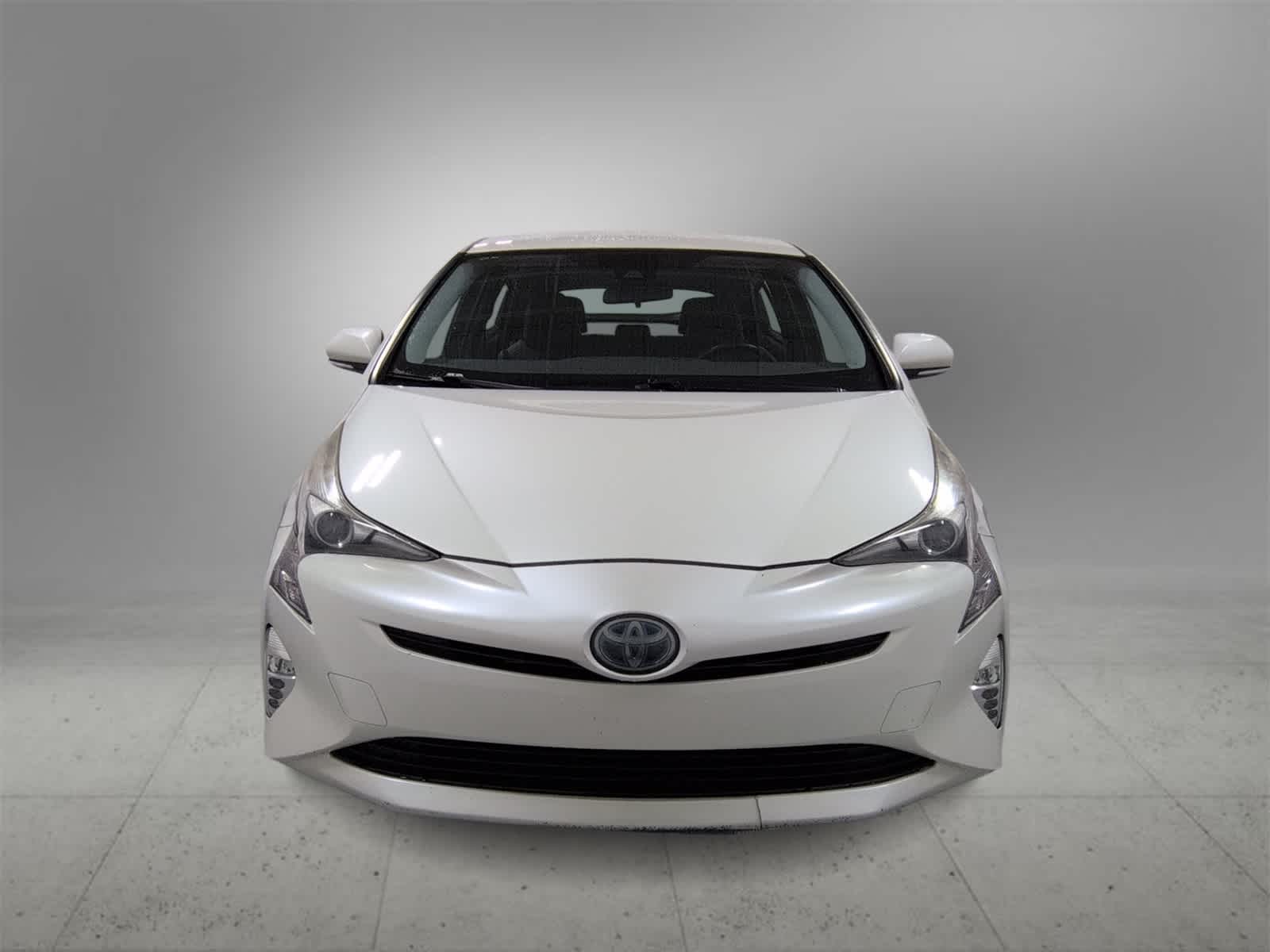 2016 Toyota Prius Two Eco Three Four Touring photo 3