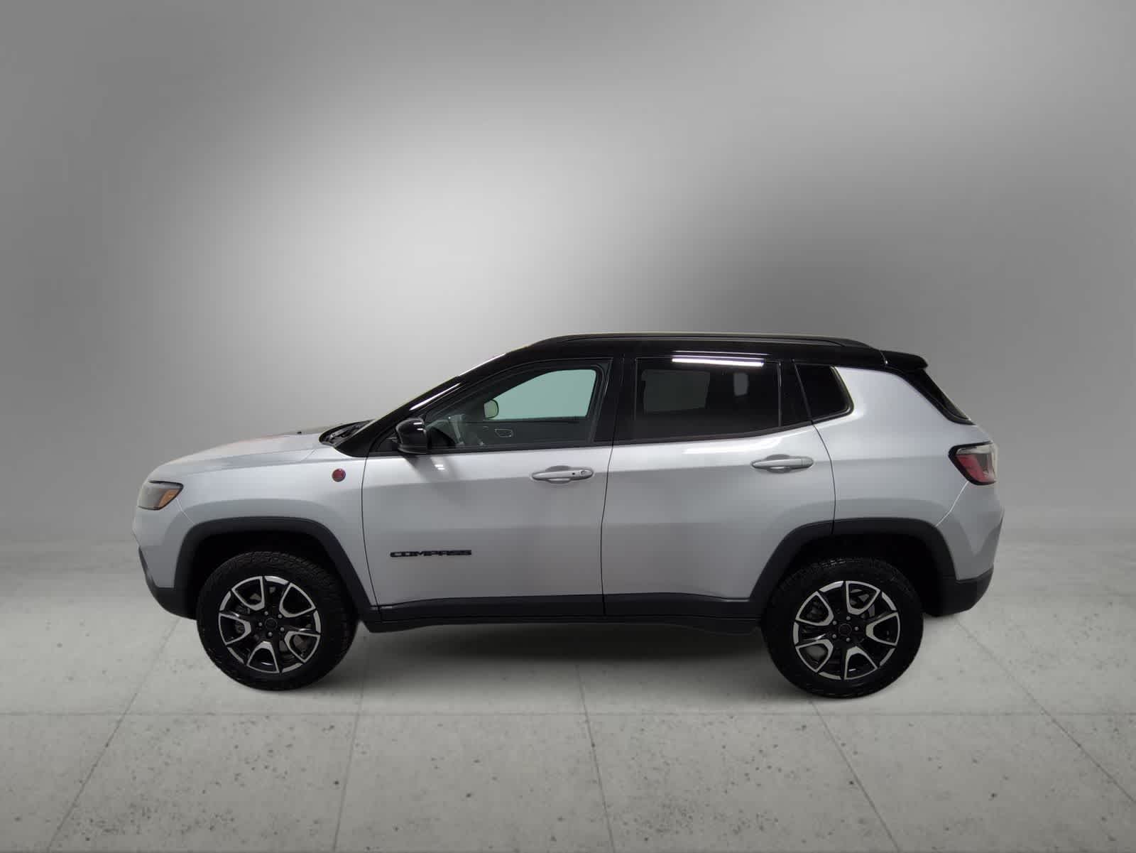 Thumbnail: 2025 Jeep Compass - 5